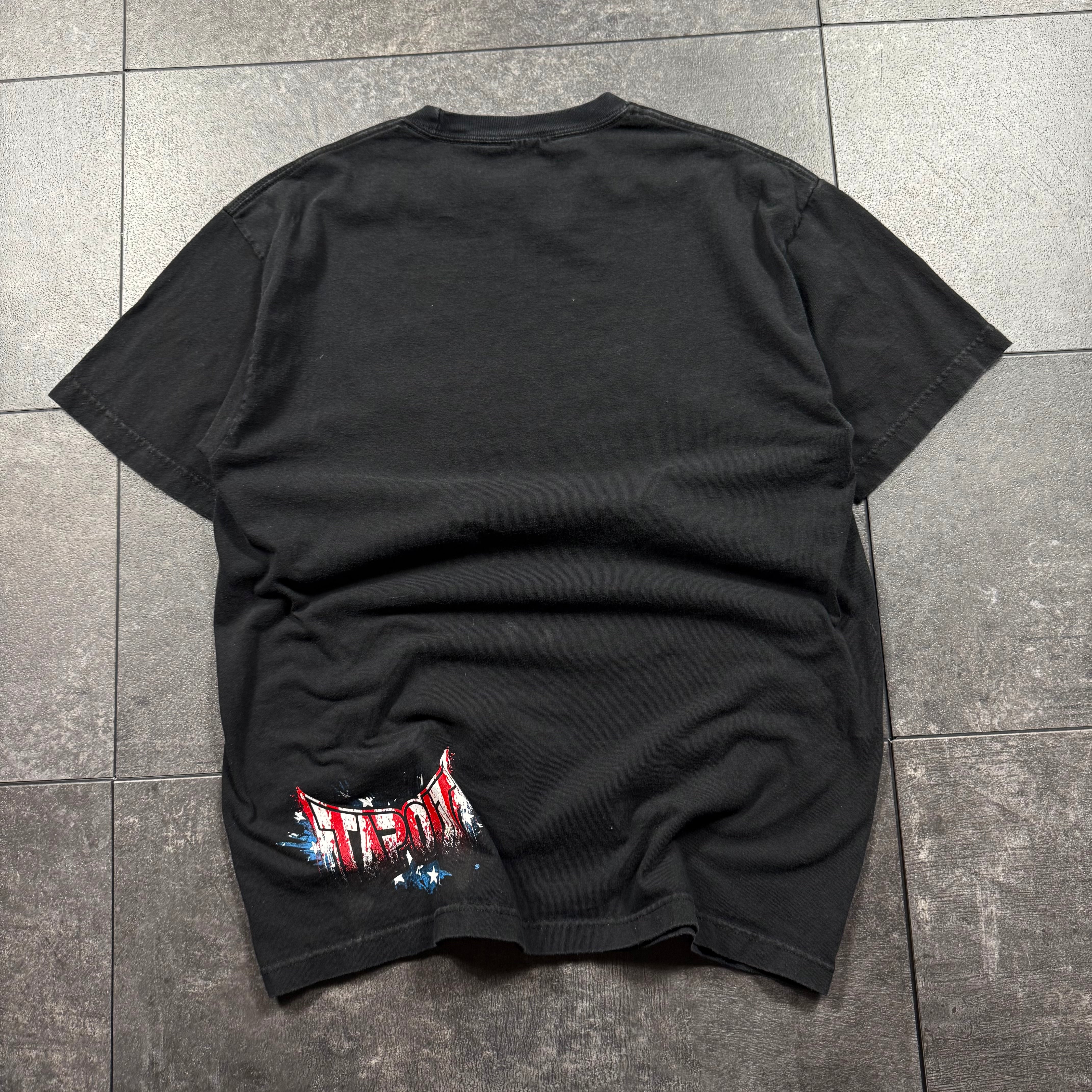 2000s Tapout Shirt (M)