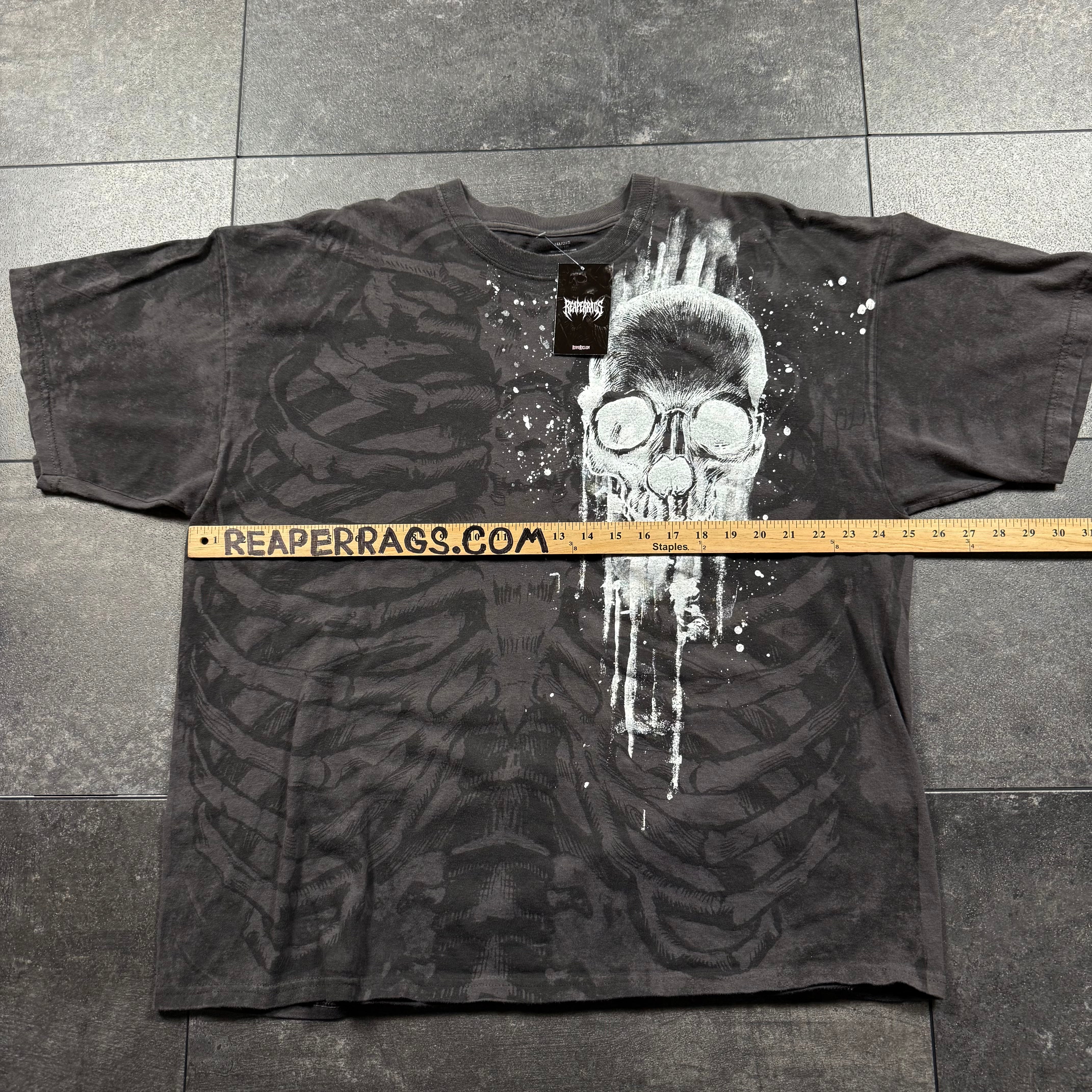 2000s Skull Shirt (XXL) – ReaperRags