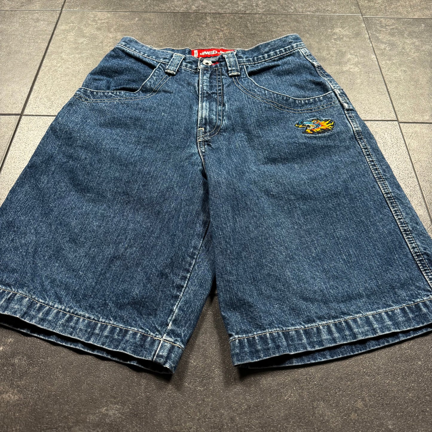 JNCO Dragon Wide Leg Baggy Jorts (27)