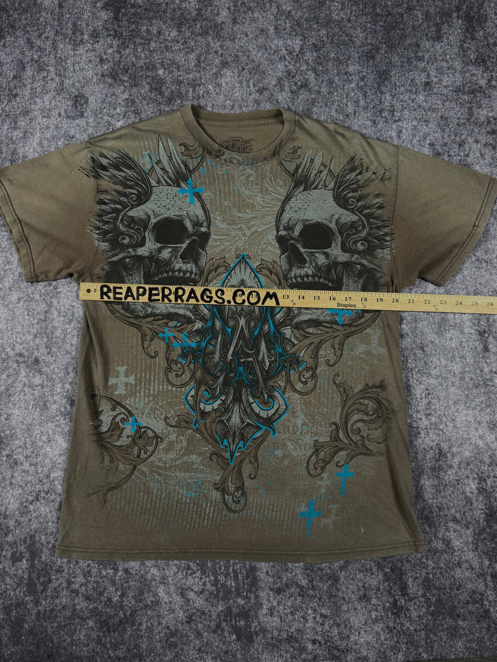 (rare) 2000s mma elite shirt (M)