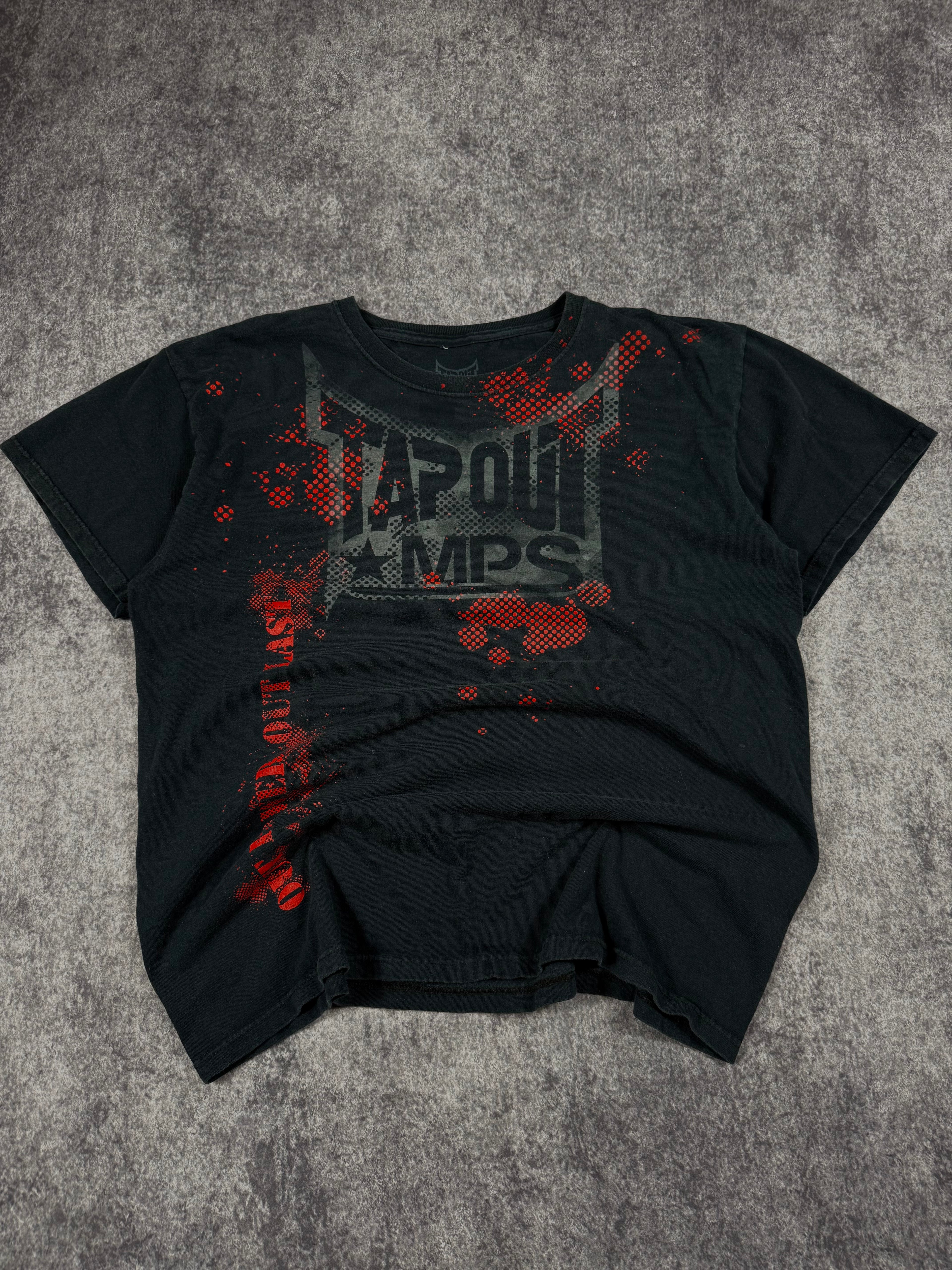 2000s tapout shirt (L)