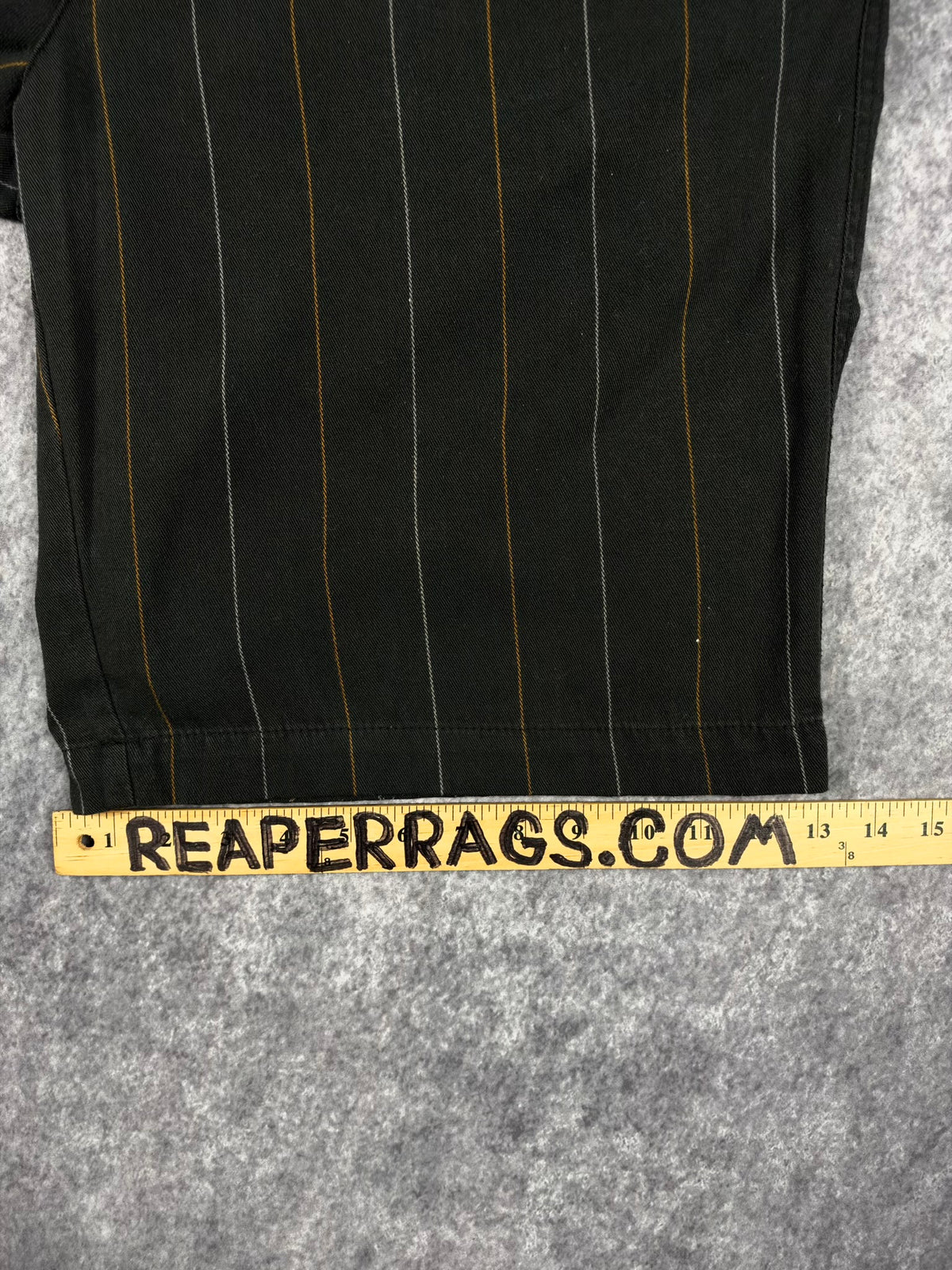 (GRAIL) 2000s LEATHER AFFLICTION SHORTS (36)
