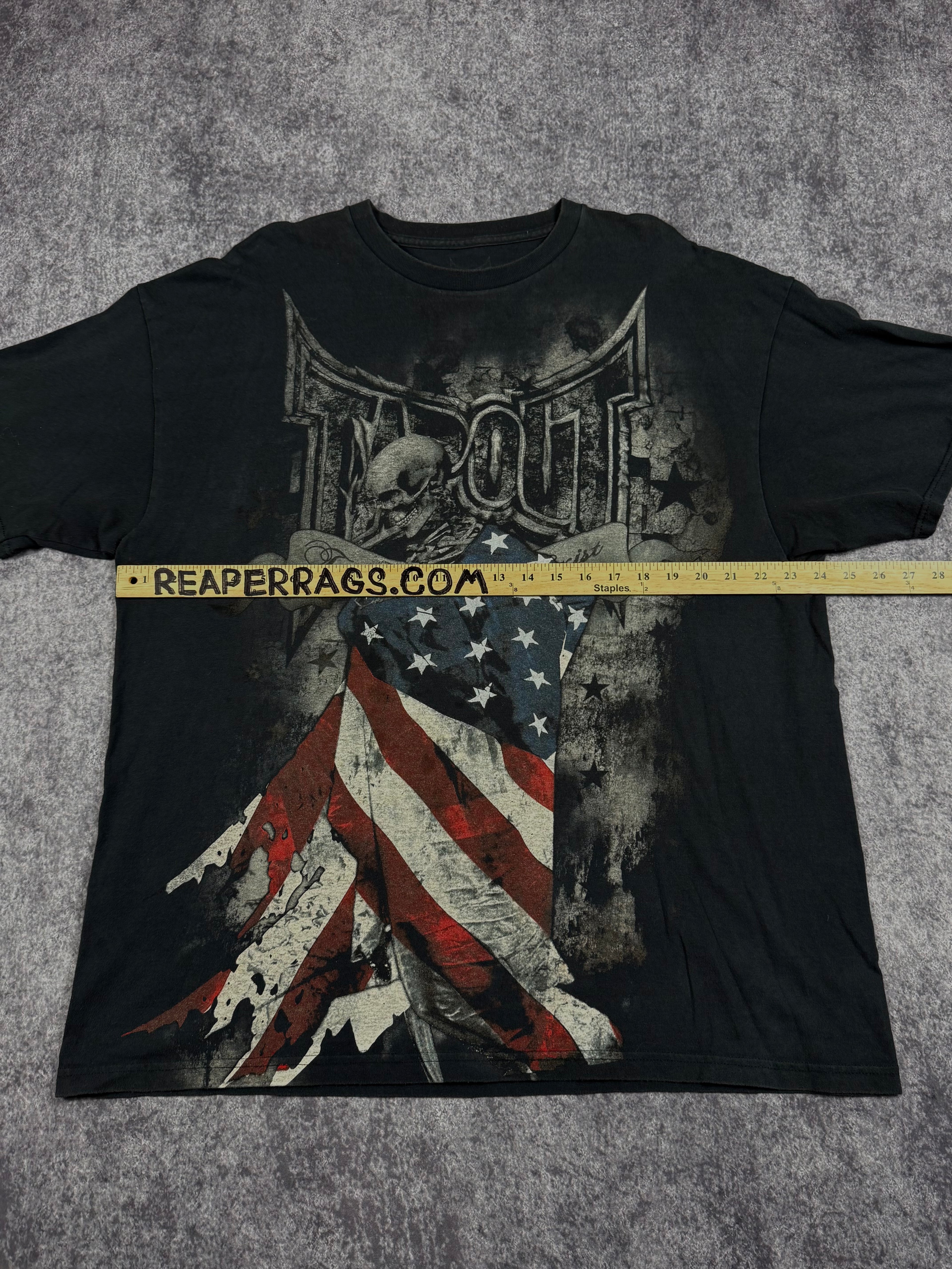 2000s tapout shirt (XL)