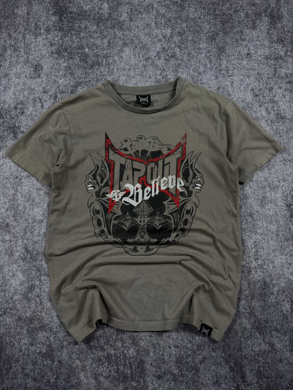 2000s tapout shirt (M)