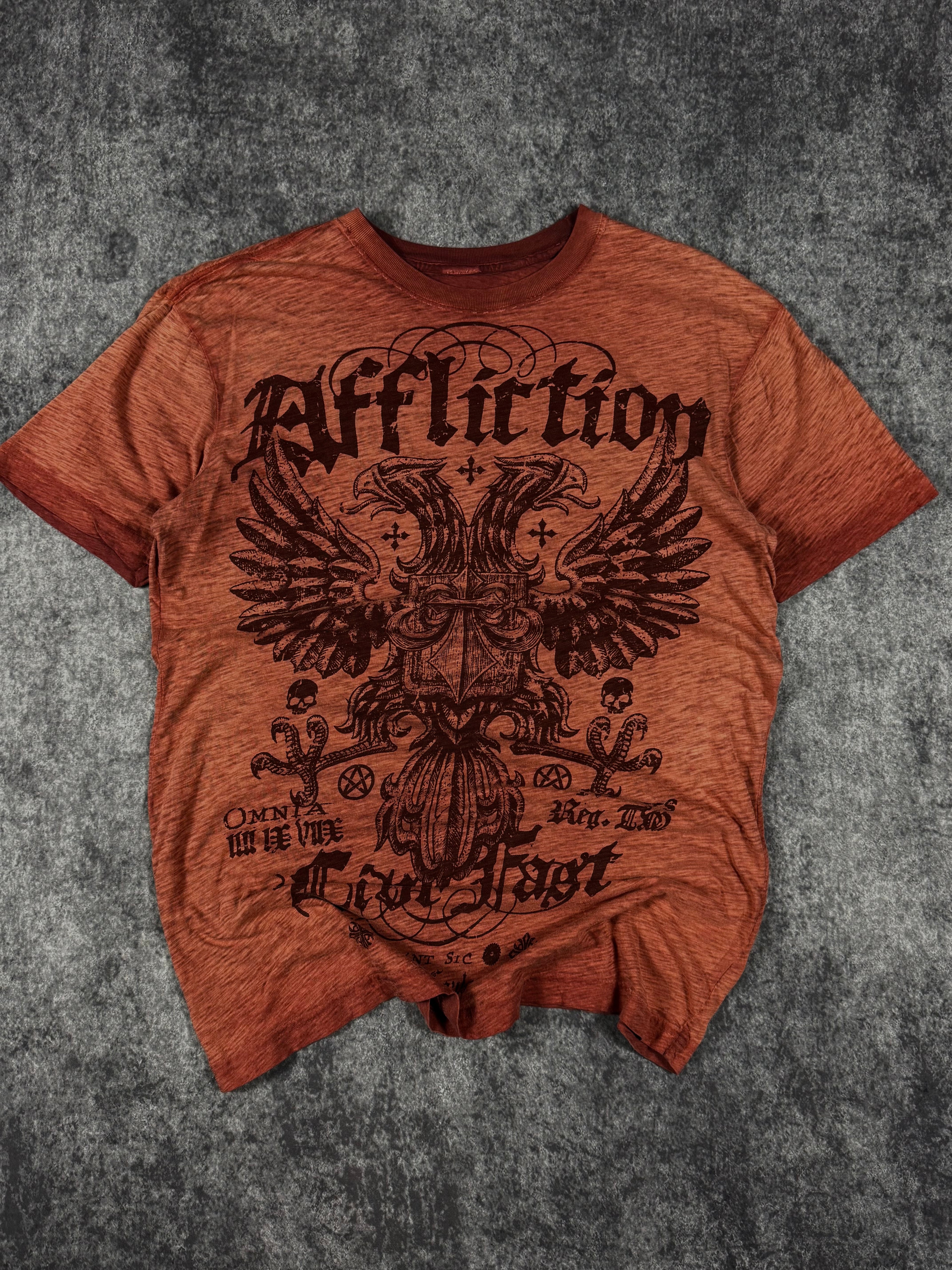2000s affliction shirt (M)