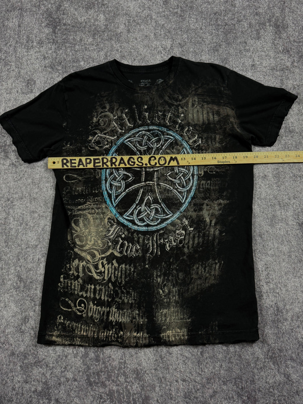 (rare) 2000s affliction chrome shirt (S)