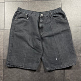 2000s Embroidered Jorts (36)