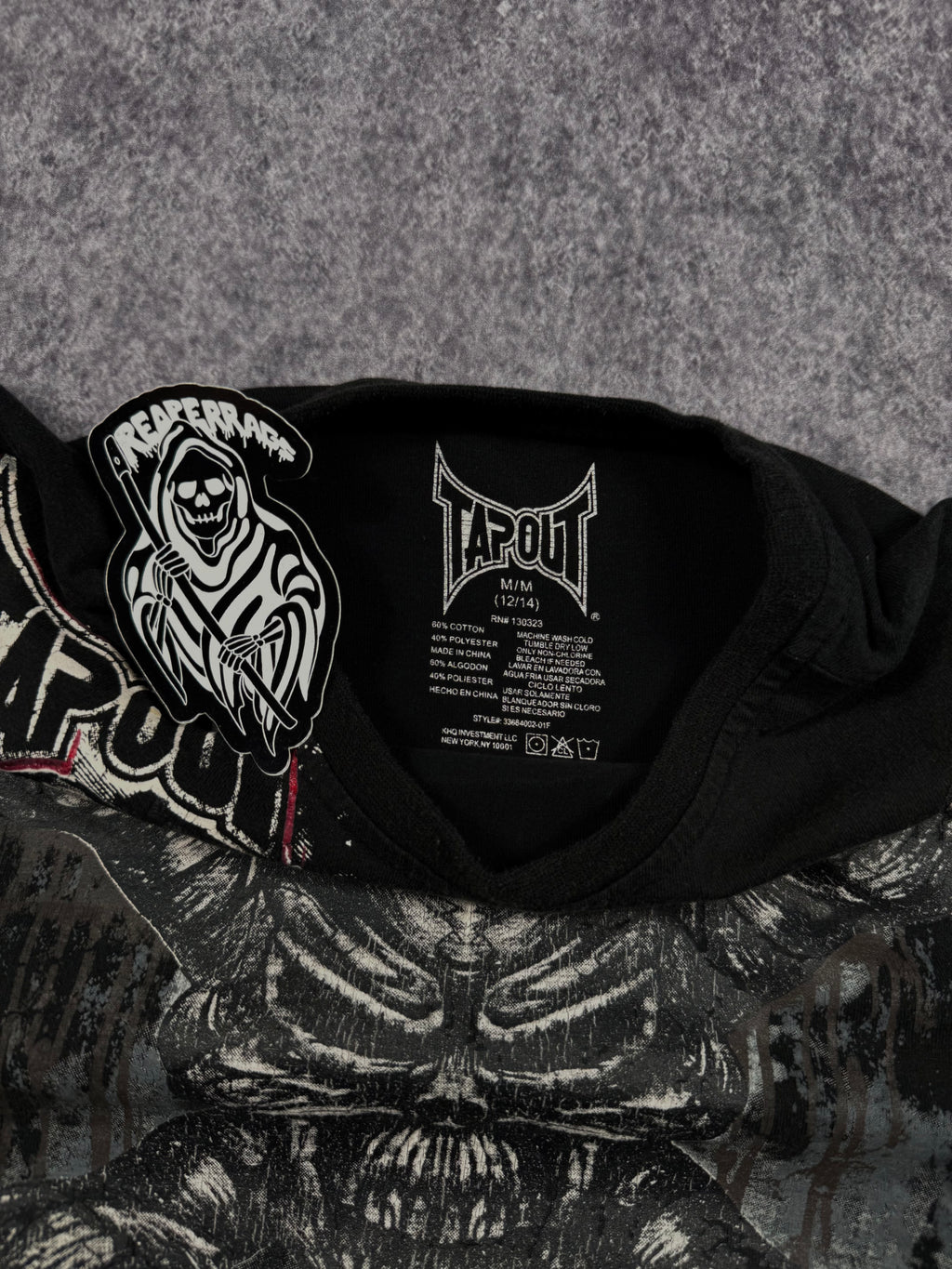 (rare) 2000s tapout shirt (S)