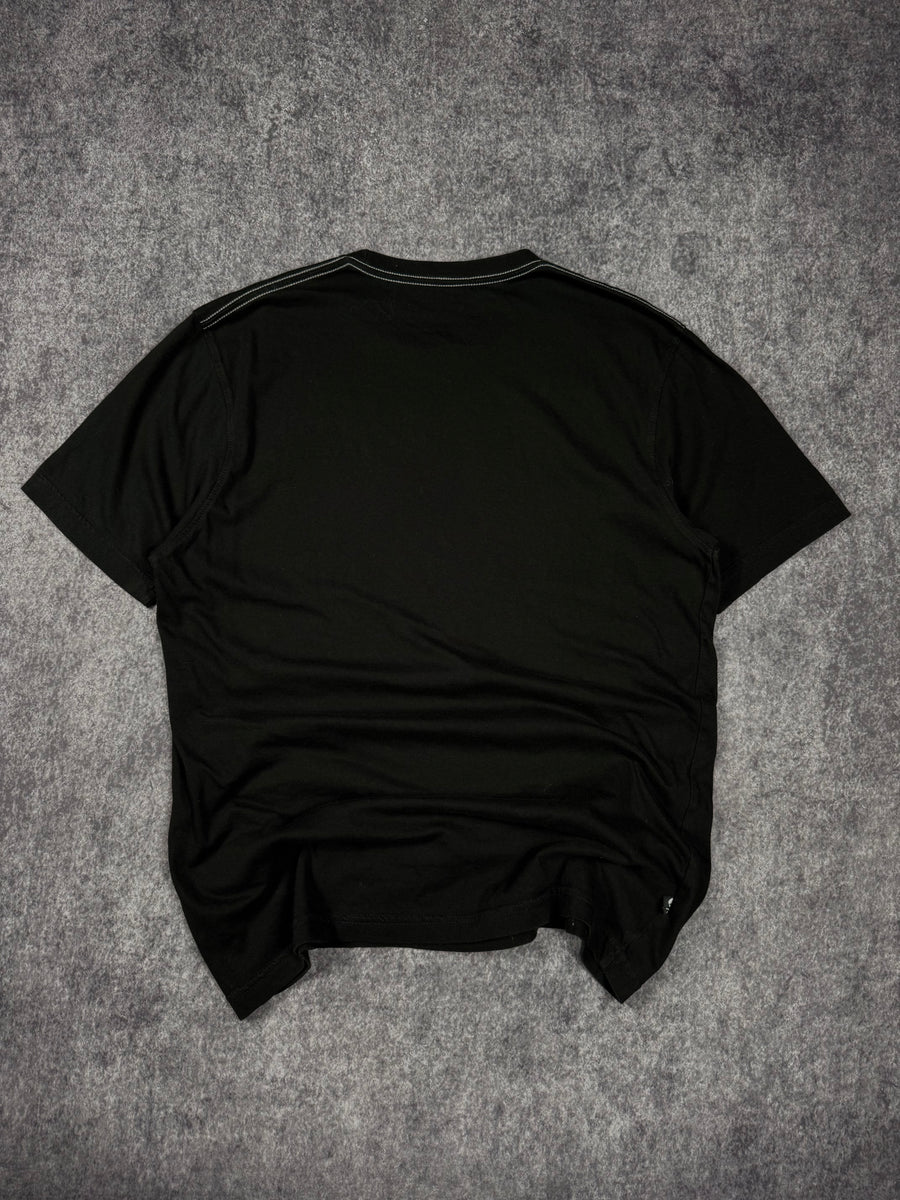 (rare) 2000s marc ecko shirt (M)