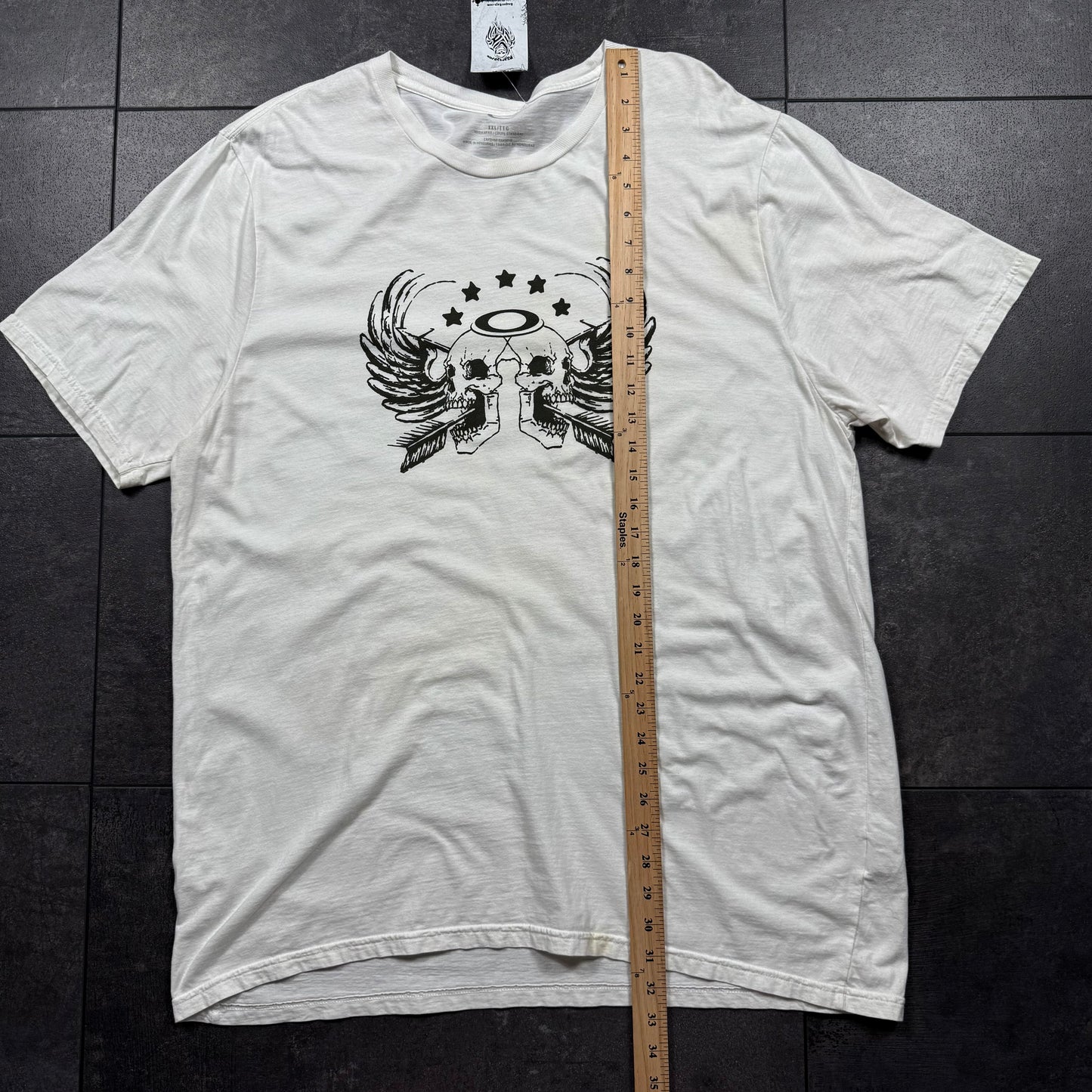 Y2K Oakley Skull Tshirt (L)