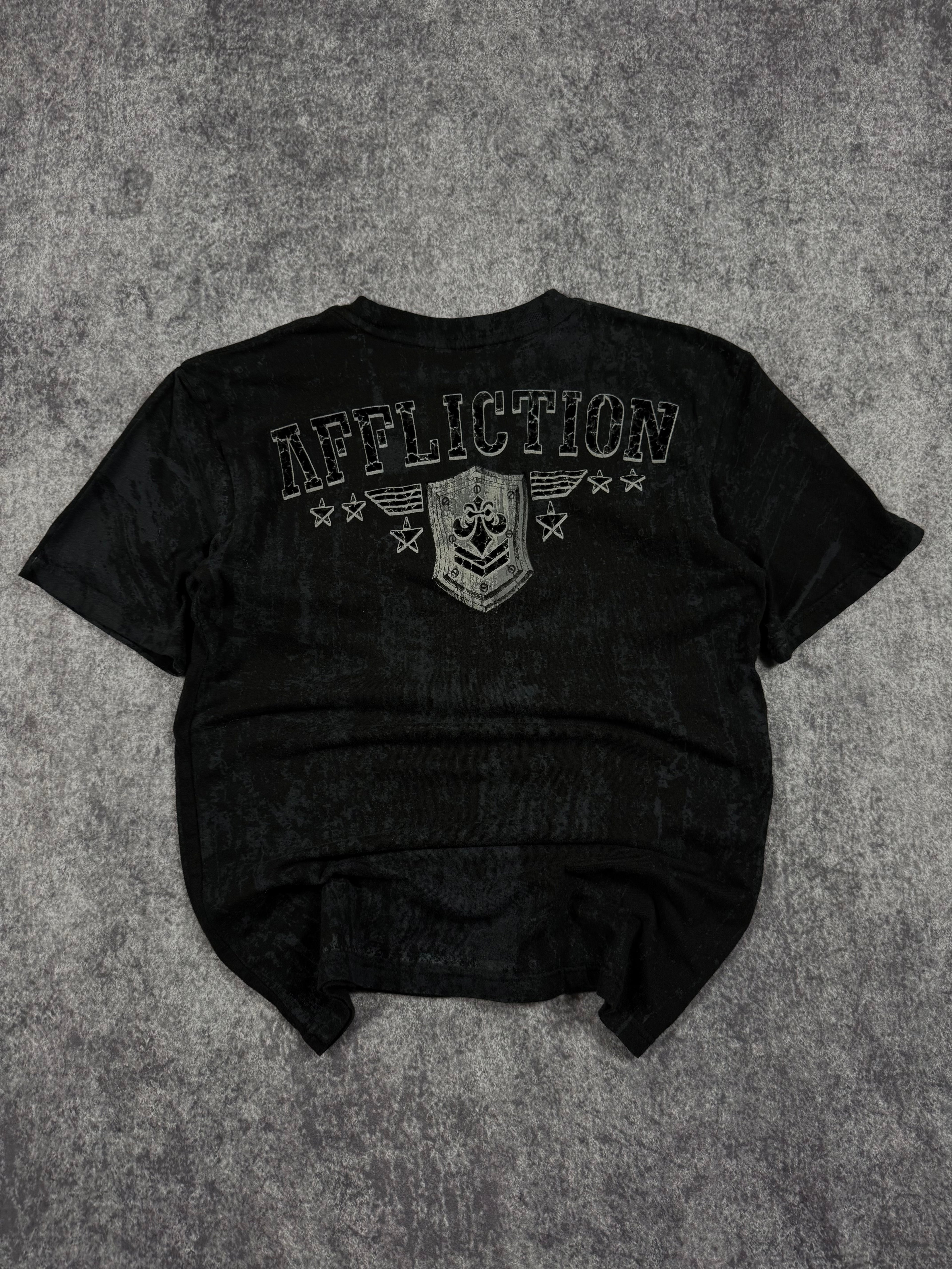 2000s affliction shirt (XXS)