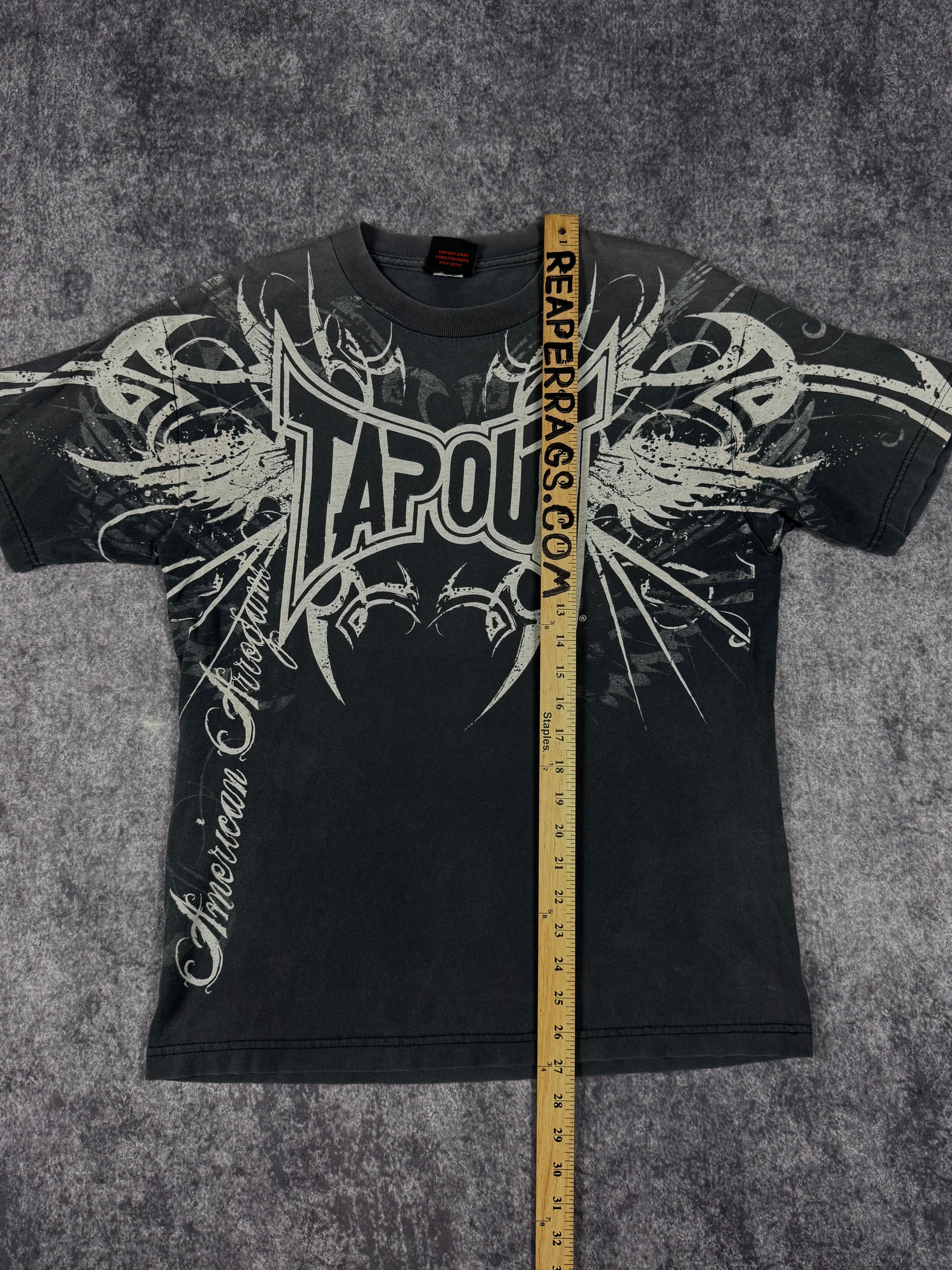 (rare) 2000s tapout shirt (M)