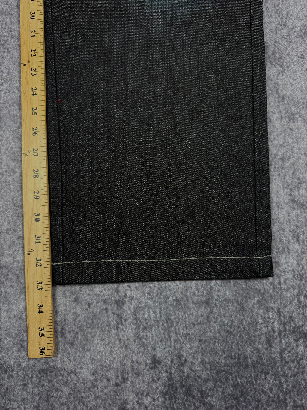 (rare) deadstock 2000s members property jeans (40x33)