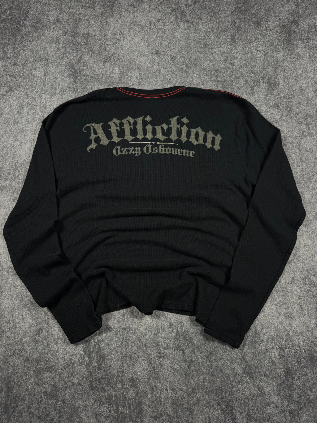 (rare) 2000s affliction x ozzy osbourne thermal (XL)