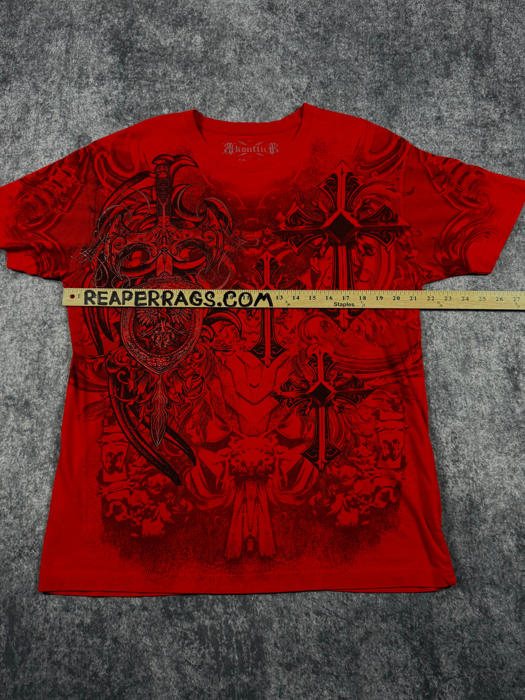 (rare) 2000s konflic shirt (L)