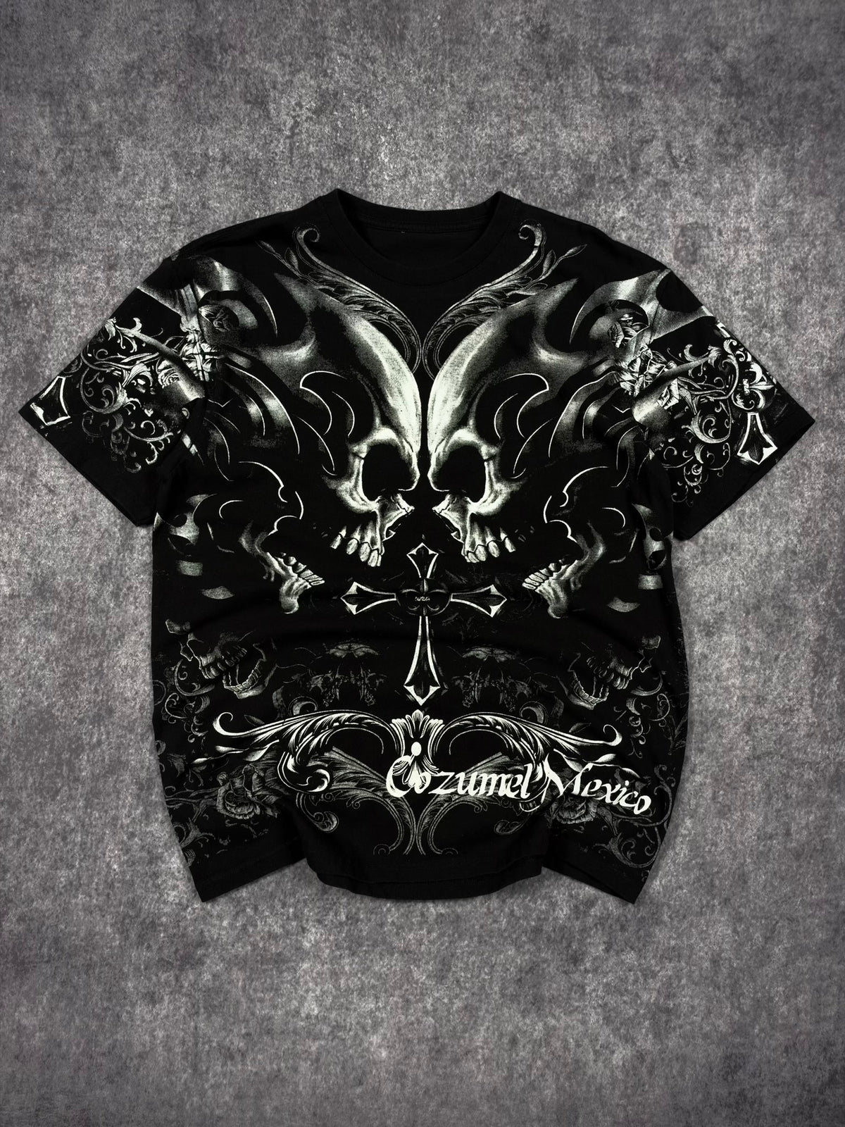 (GRAIL) 2000s SKULL SHIRT (M)