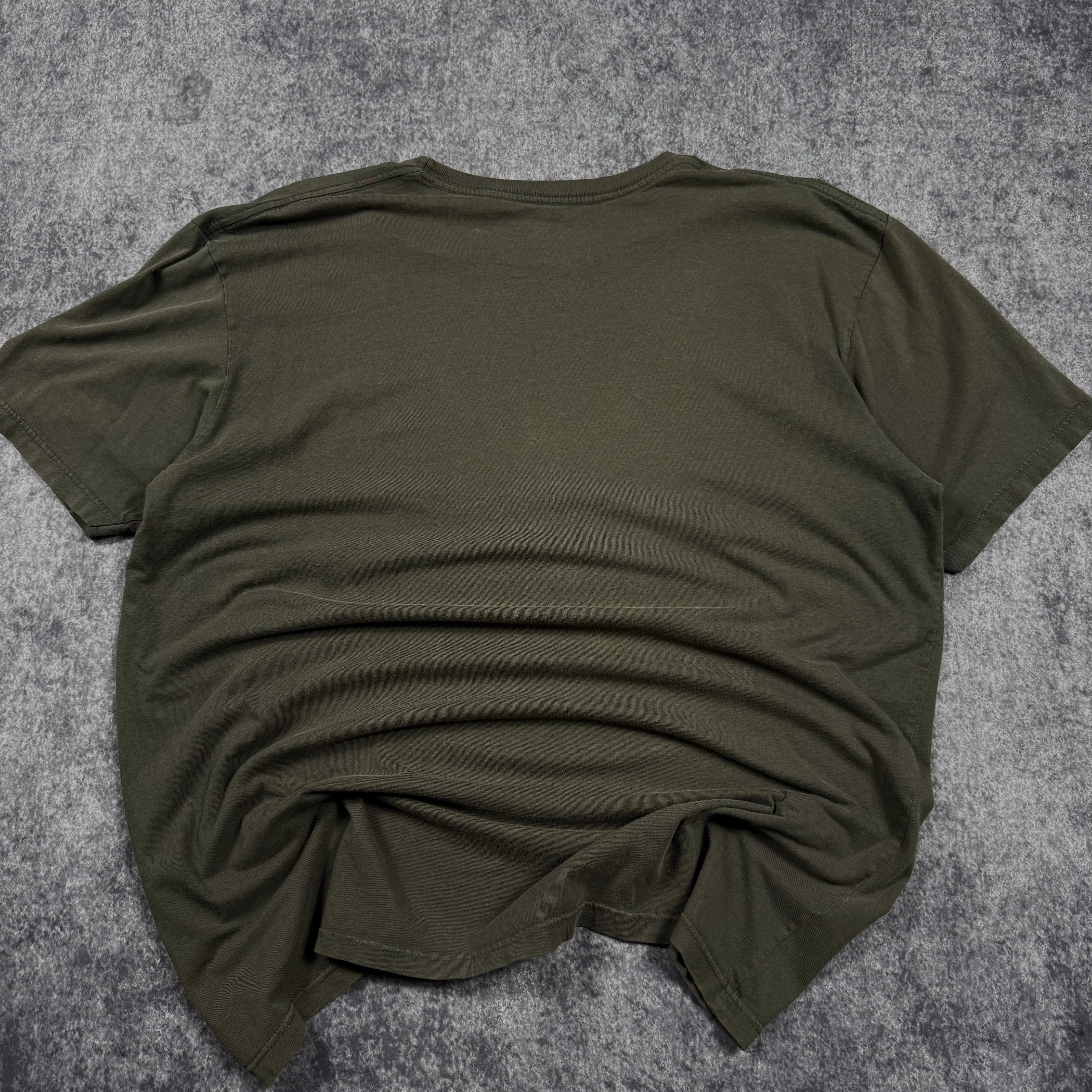 (rare) 2000s archiac shirt (XL)