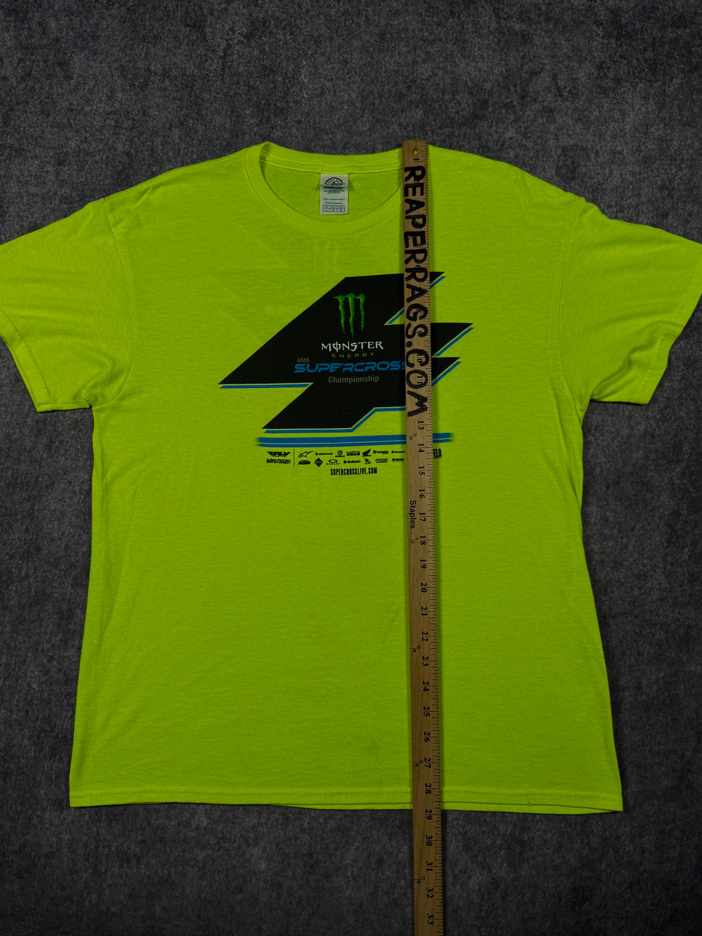 2000s monster energy shirt (L)