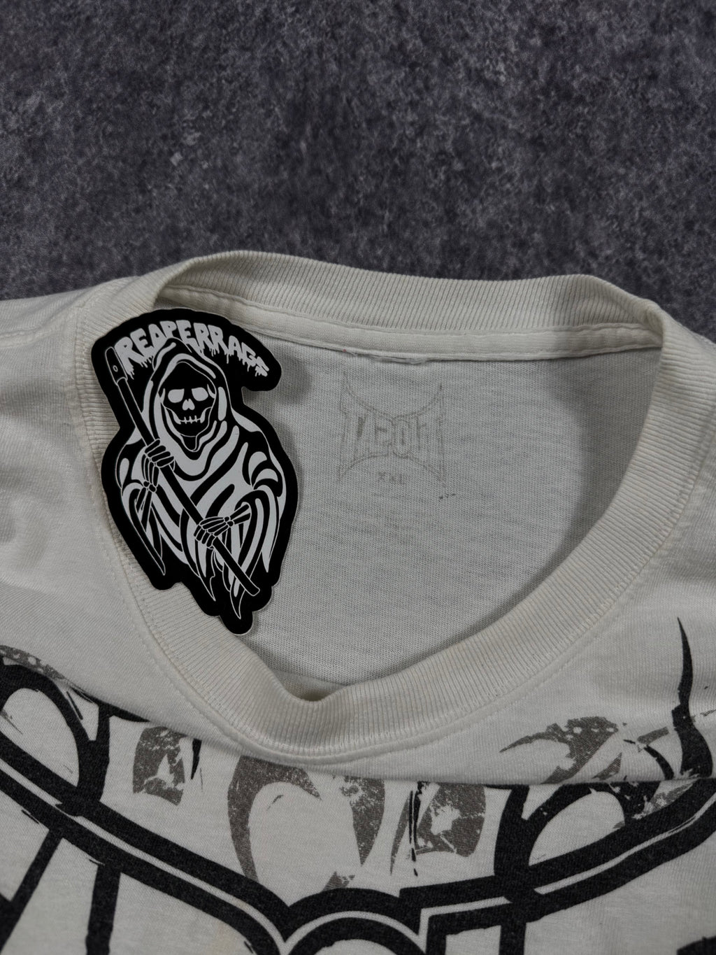 (rare) 2000s tapout shirt (XXL)