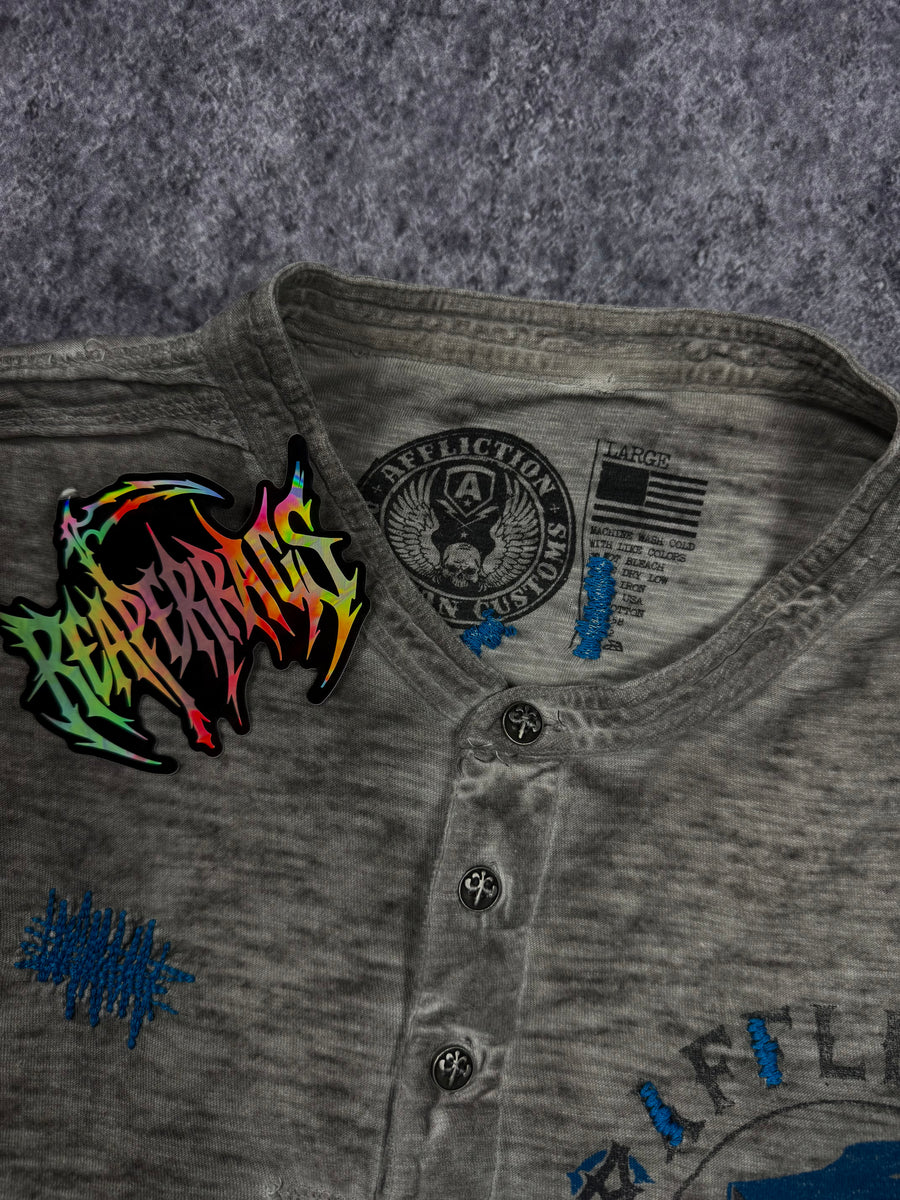 2000s affliction shirt (L)