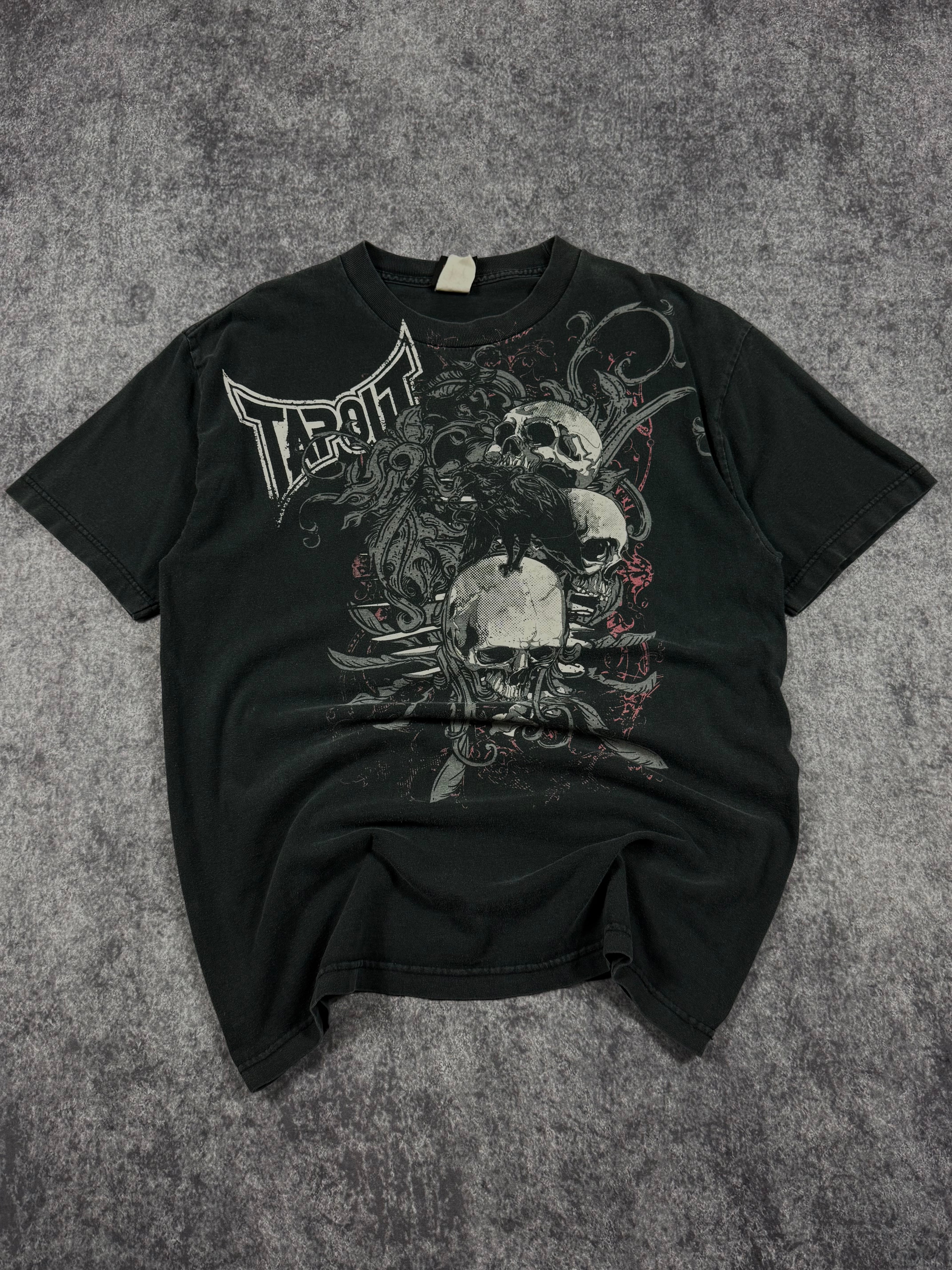 (rare) 2000s tapout shirt (L)