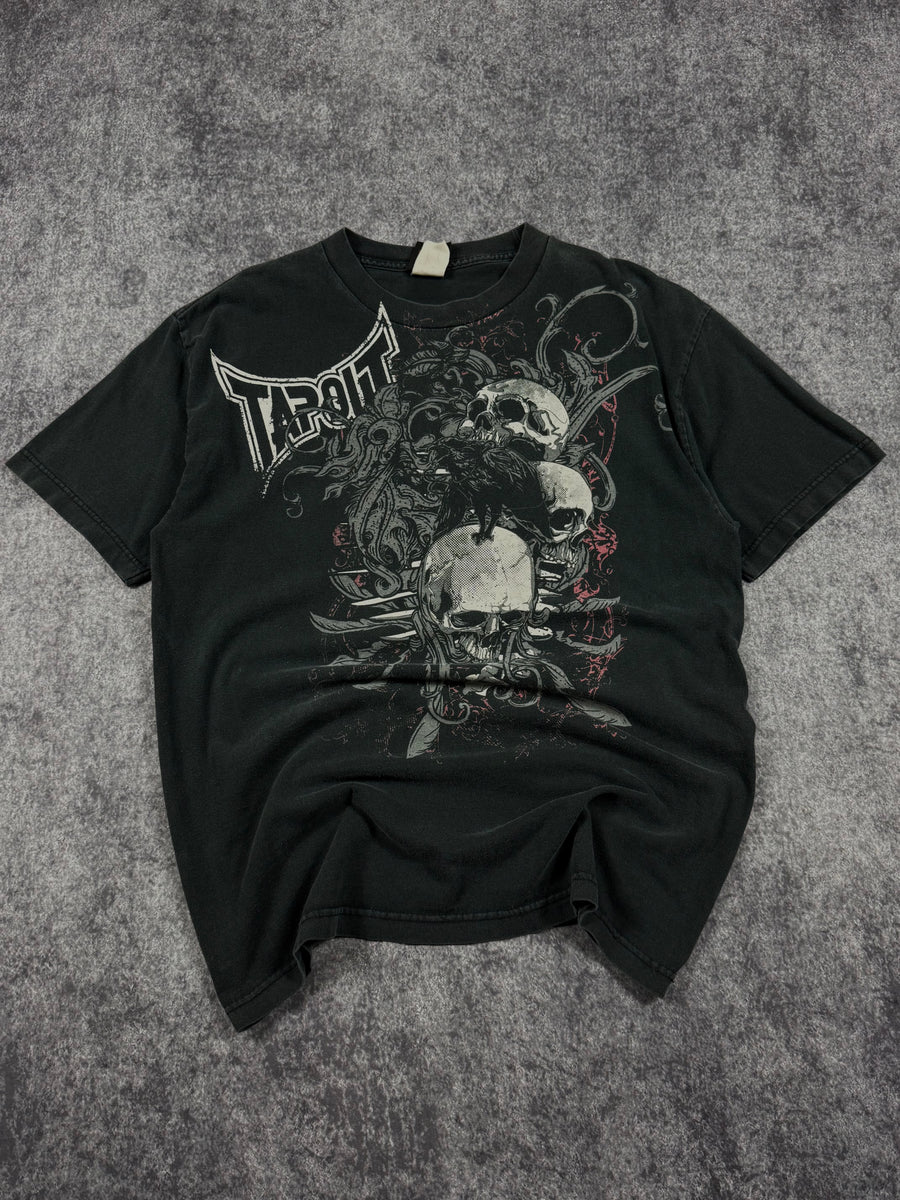 (rare) 2000s tapout shirt (L)