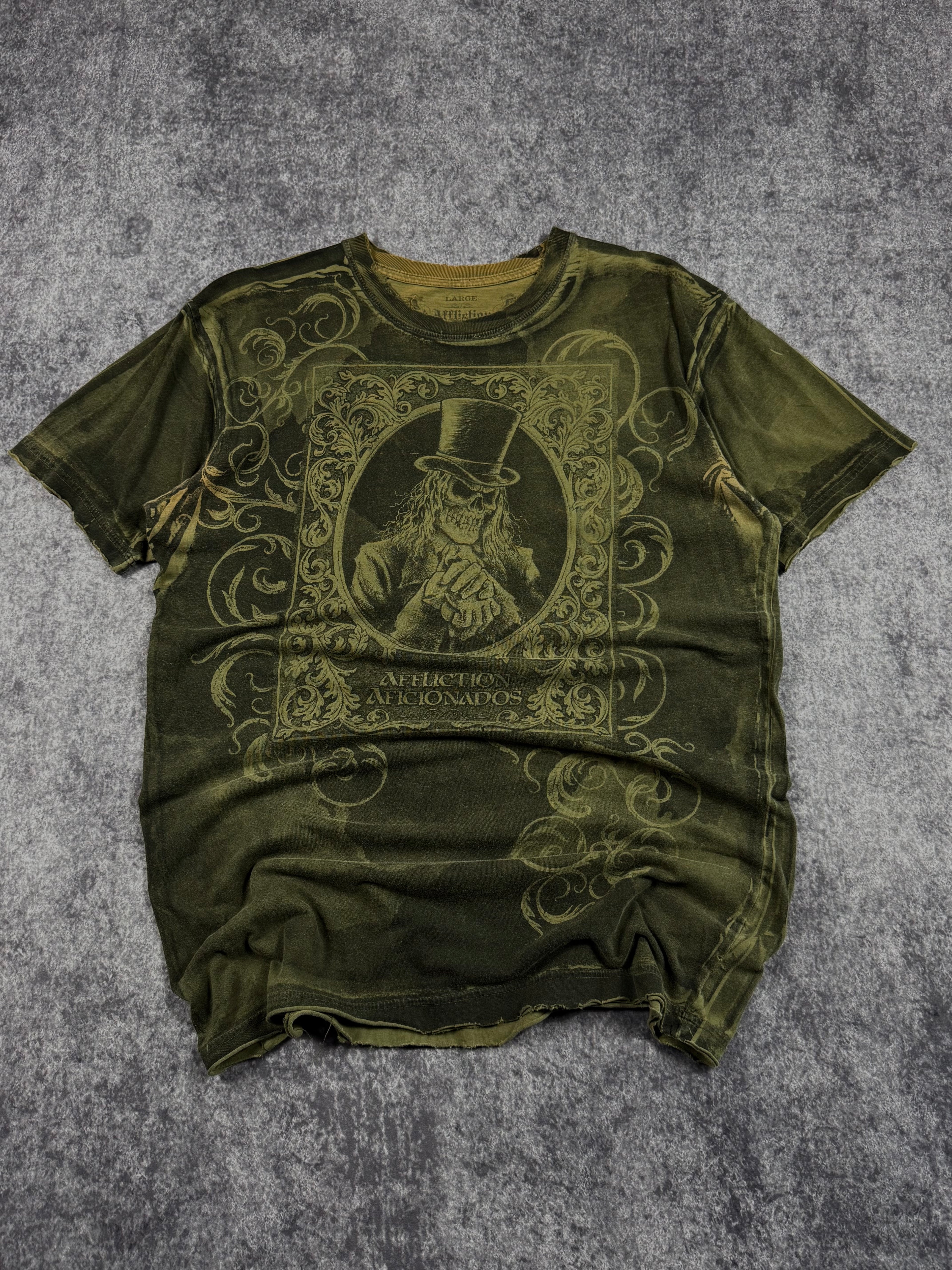 (rare) 2000s affliction x aficionados shirt (L)