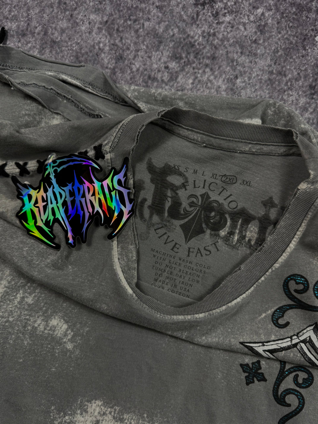 (rare) 2000s affliction chrome shirt (XL)