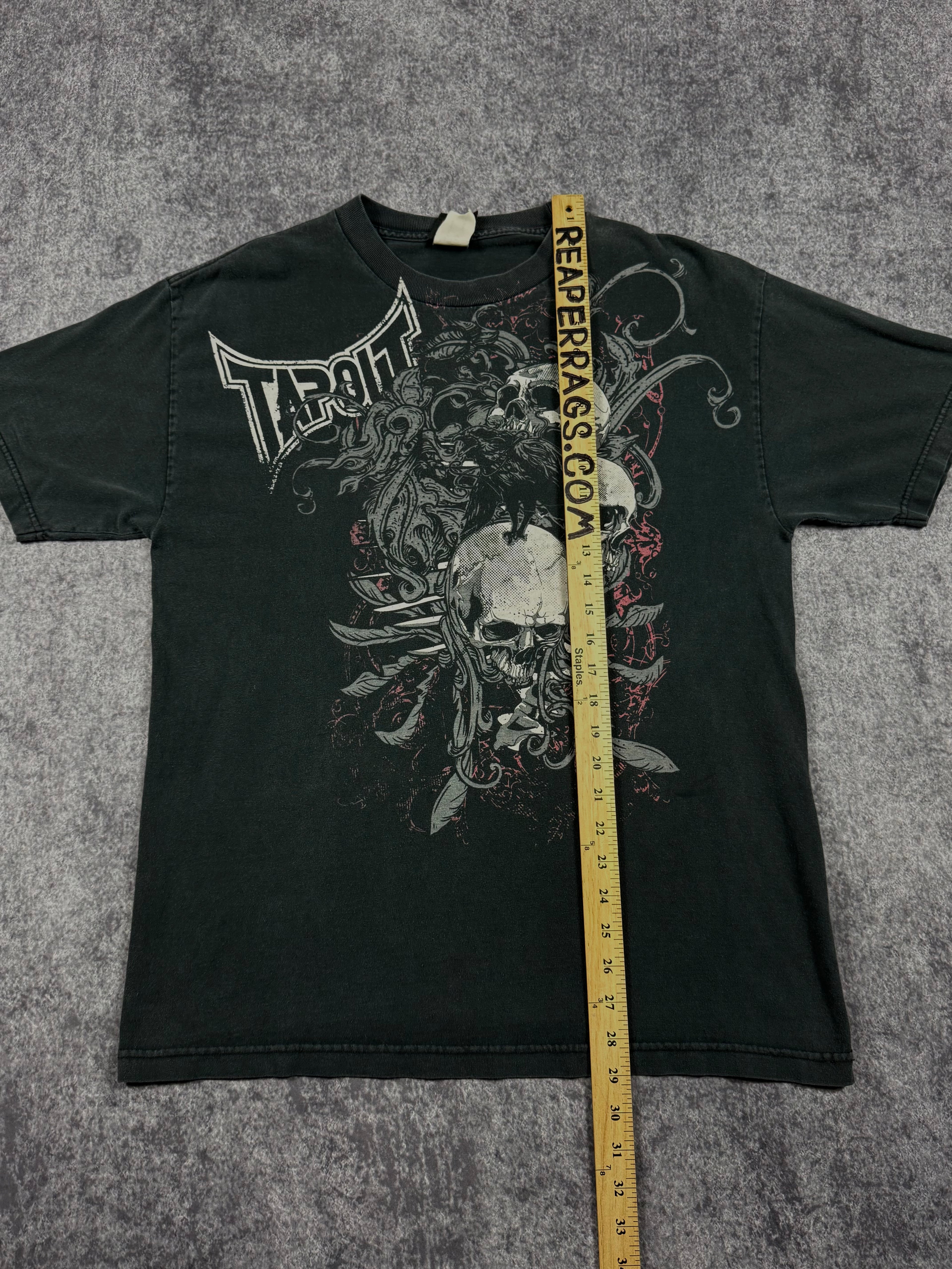 (rare) 2000s tapout shirt (L)
