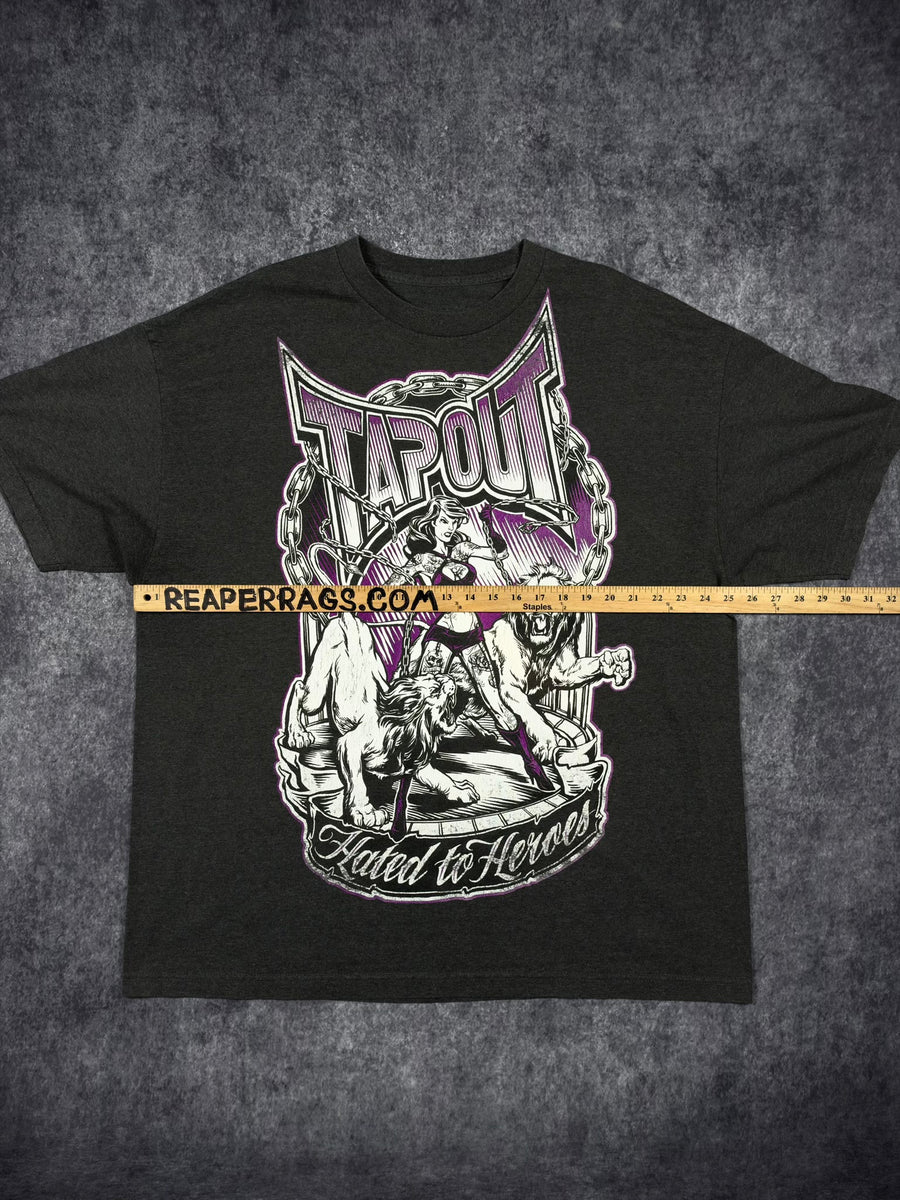 (RARE) 2000s TAPOUT SHIRT (XXL)