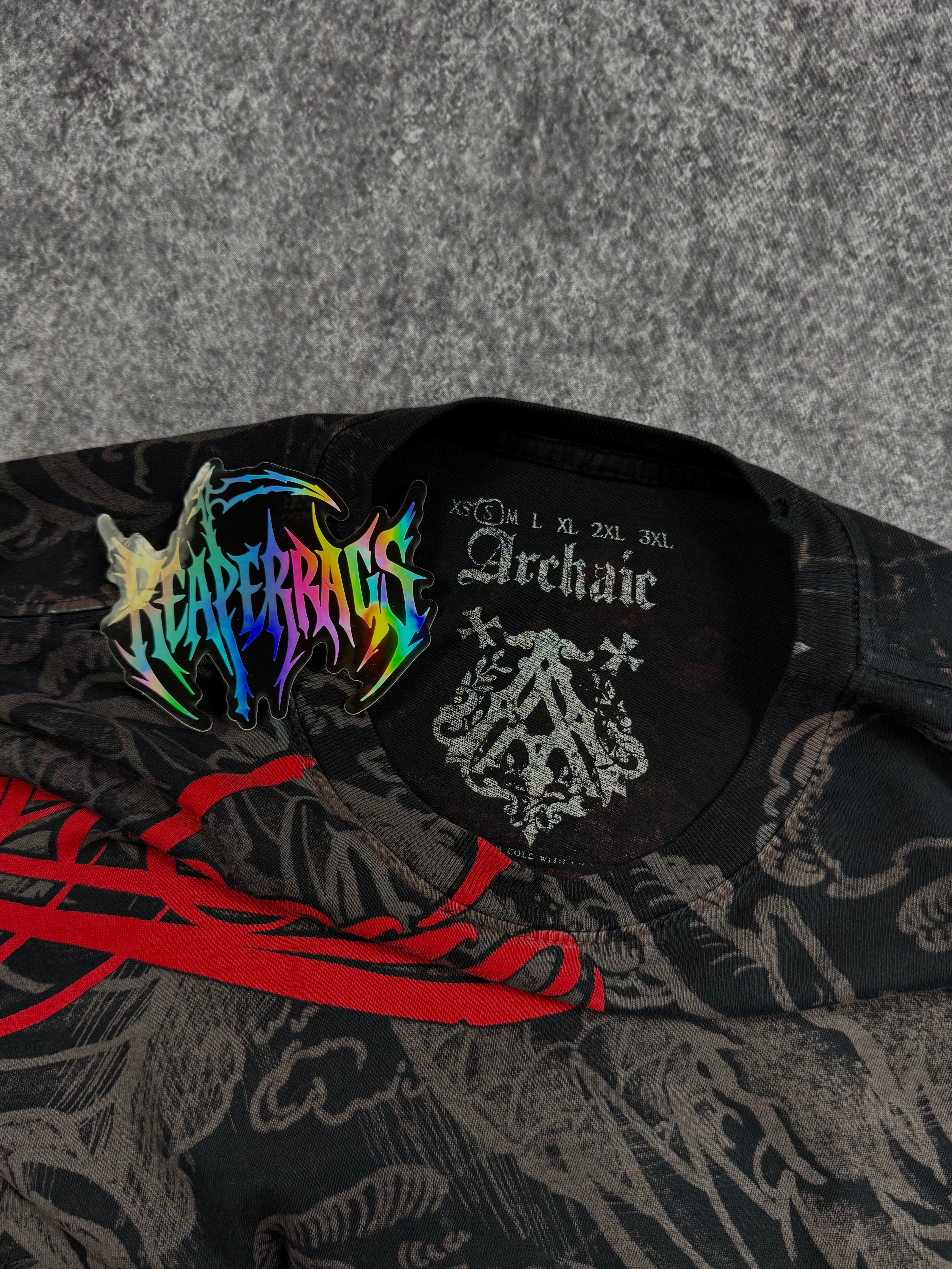 (rare) 2000s archaic shirt (S)