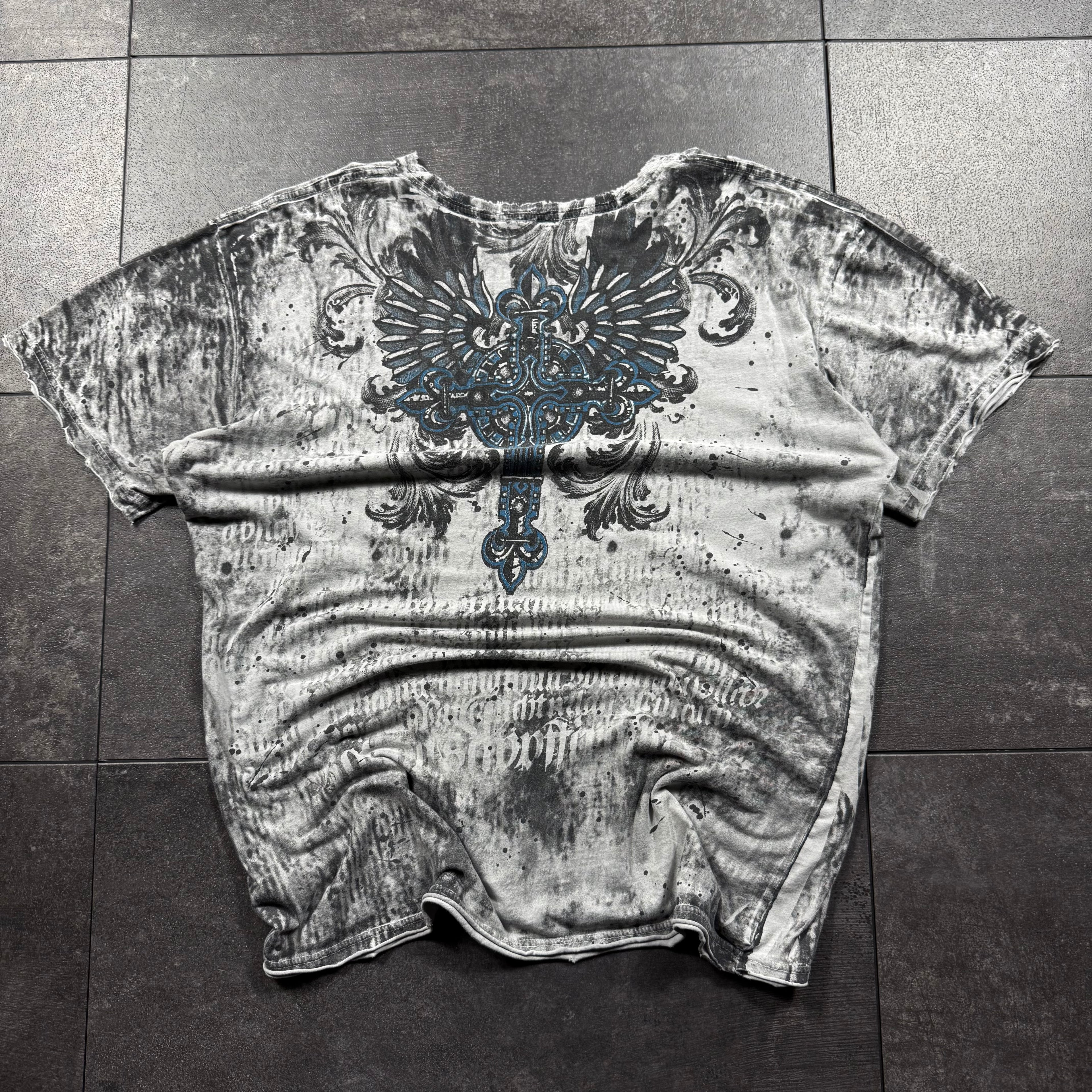 (rare) 2000s Affliction Shirt (XL)