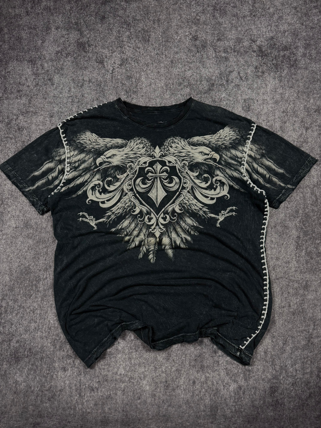 (rare) 2000s affliction shirt (XXL)