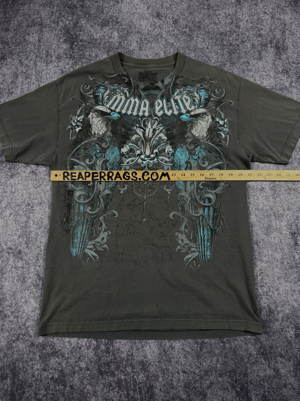 2000s mma elite shirt (L)