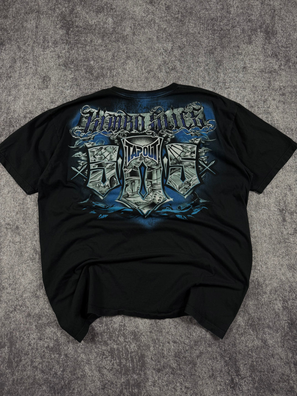 (rare) 2000s tapout x kimbo slice shirt (L)