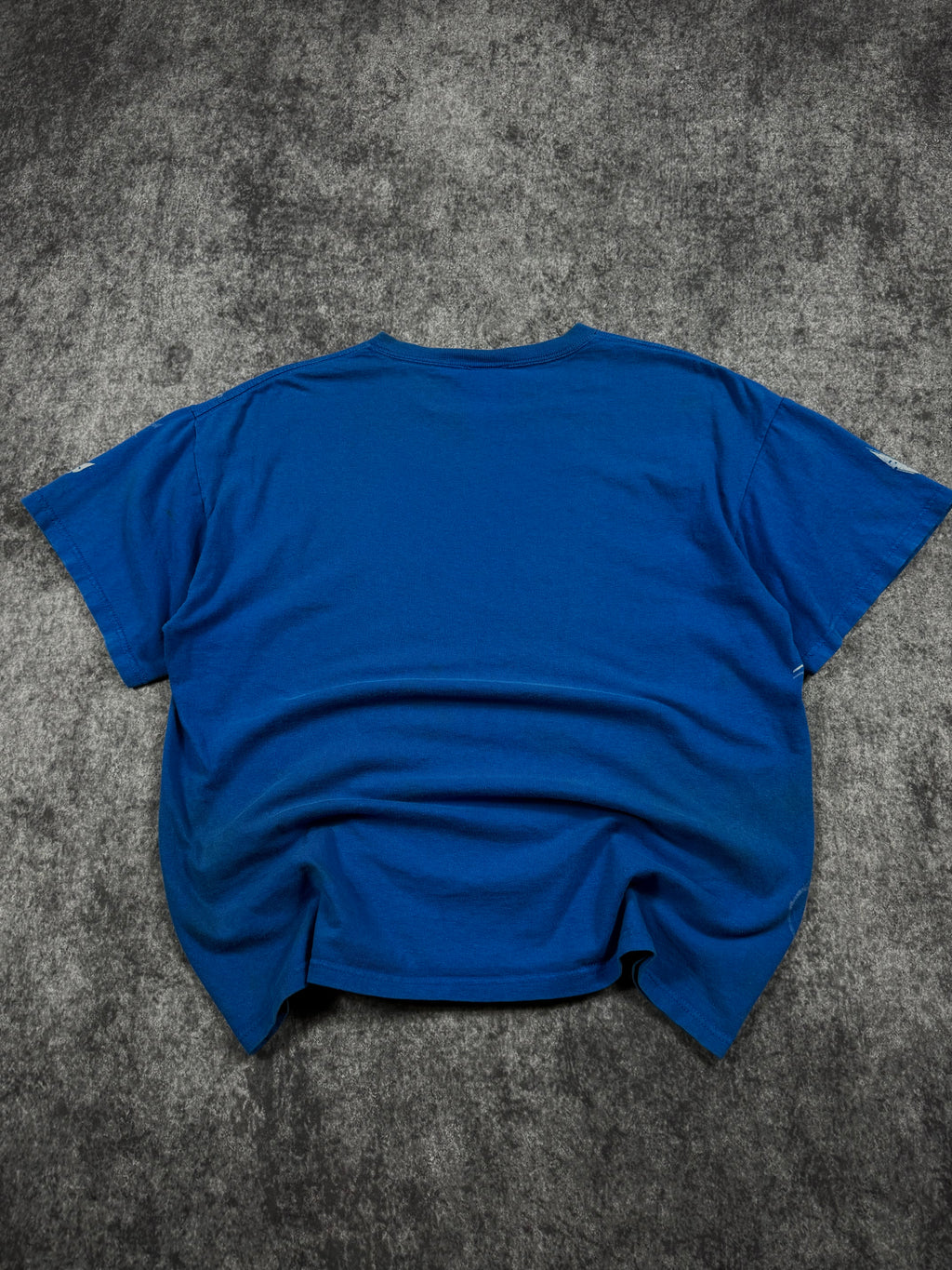 (rare) 2000s tapout shirt (L)