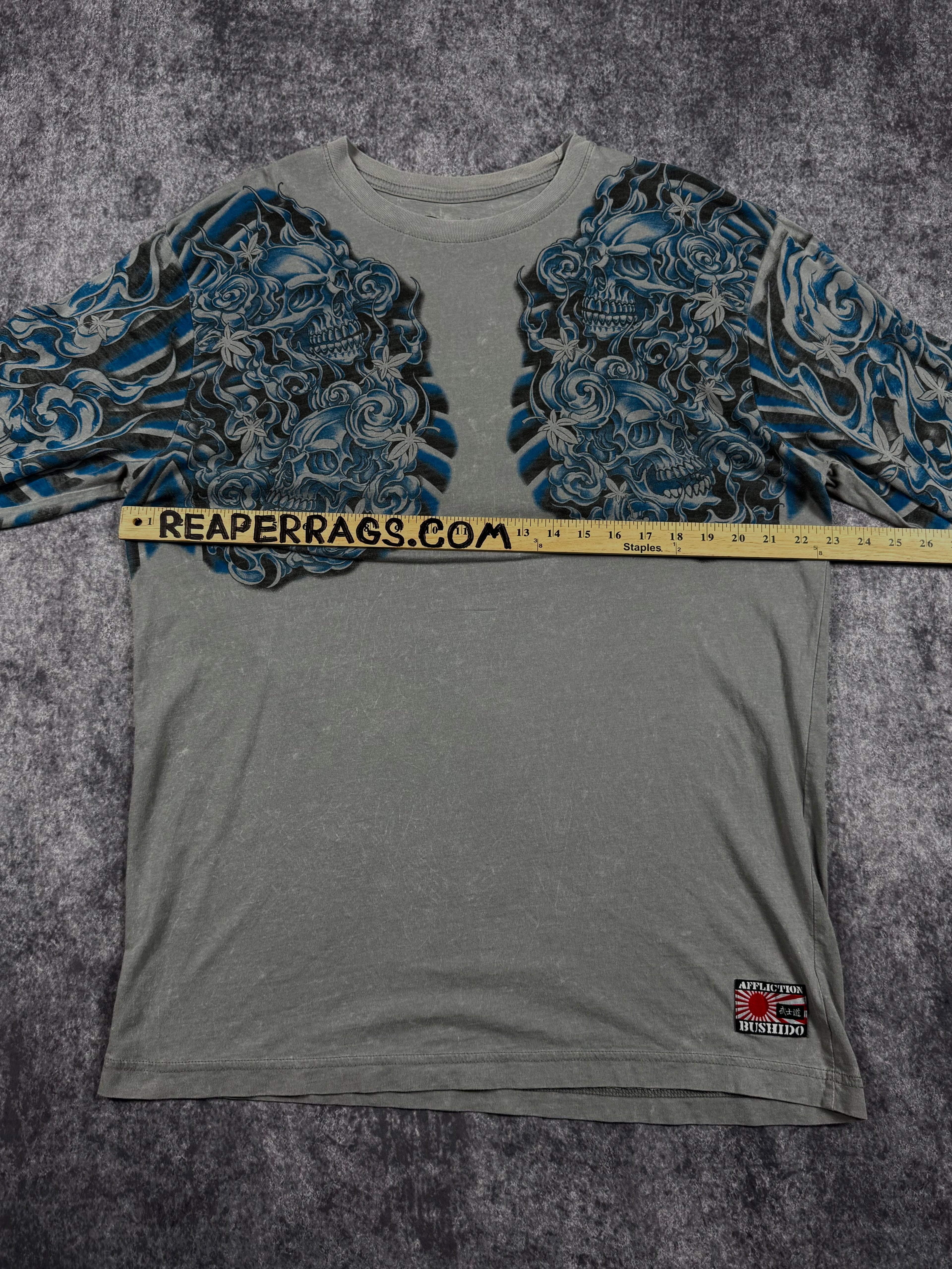 (rare) 2000s affliction long sleeve shirt (XL)