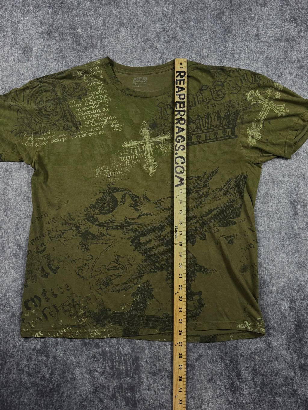 2000s apt 9 shirt (L)