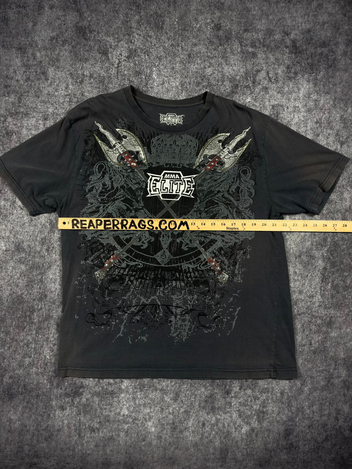 (RARE) 2000s MMA ELITE SHIRT (L)
