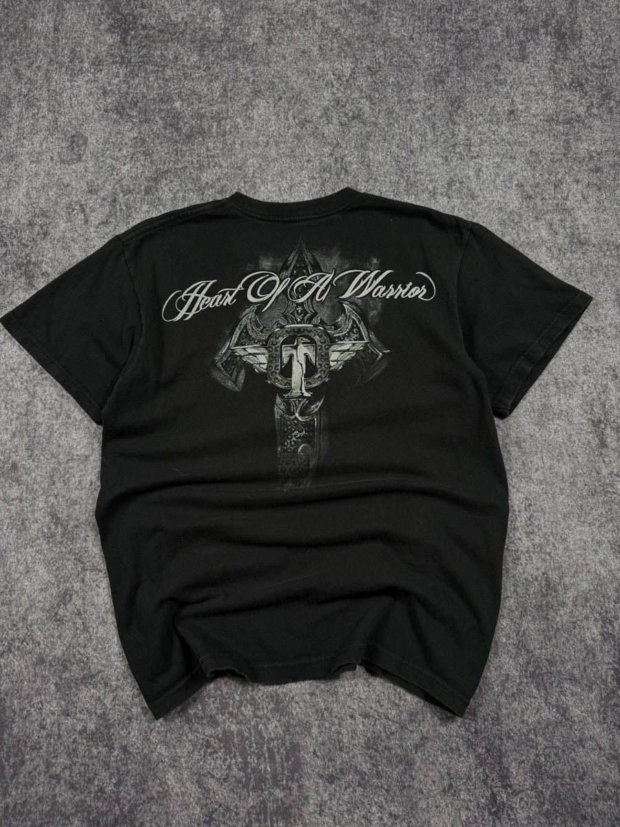 (rare) 2000s tapout shirt (M)