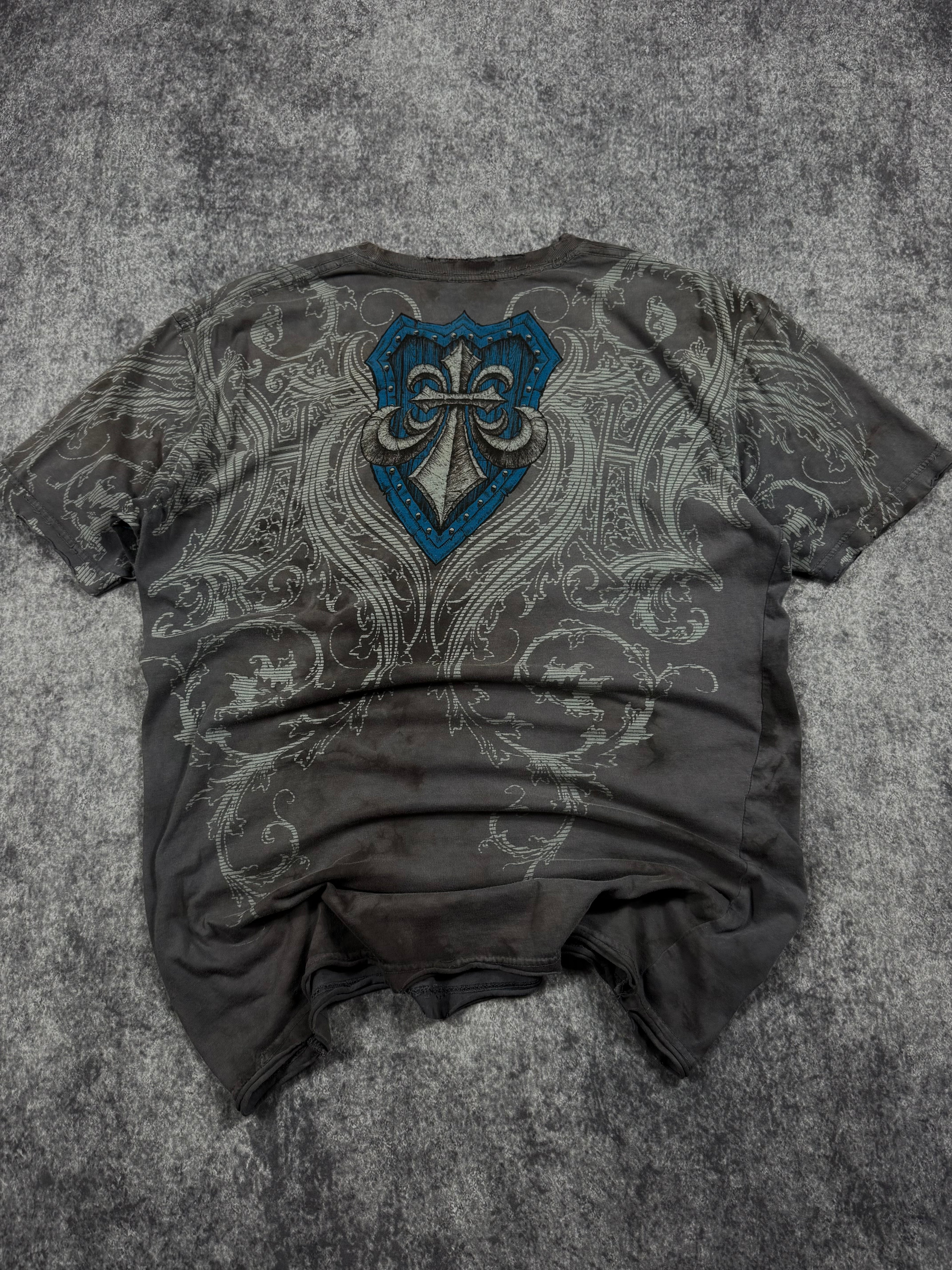 (rare) 2000s affliction shirt (L)