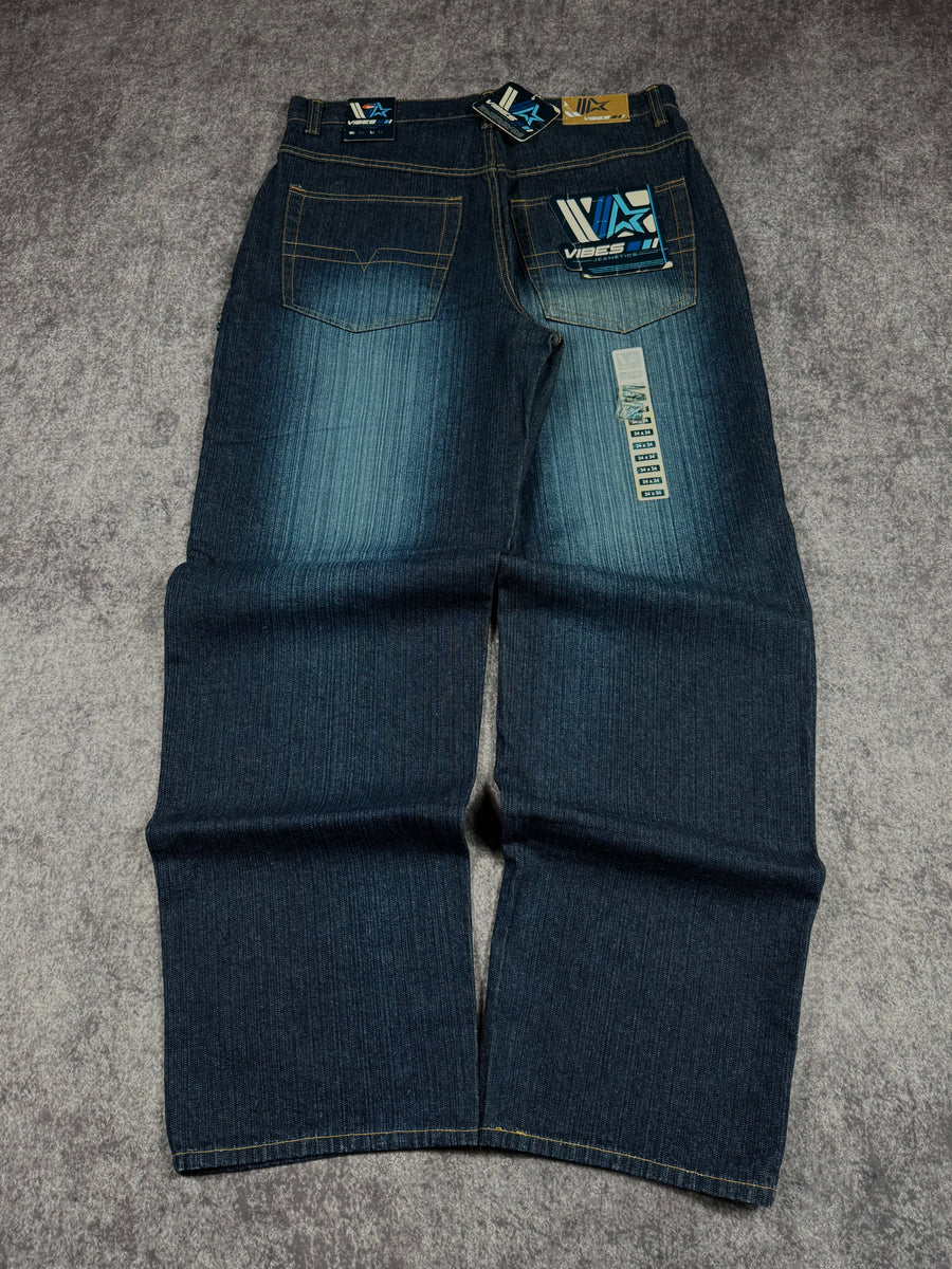 (rare) deadstock 2000s vibes jeans (36x32)