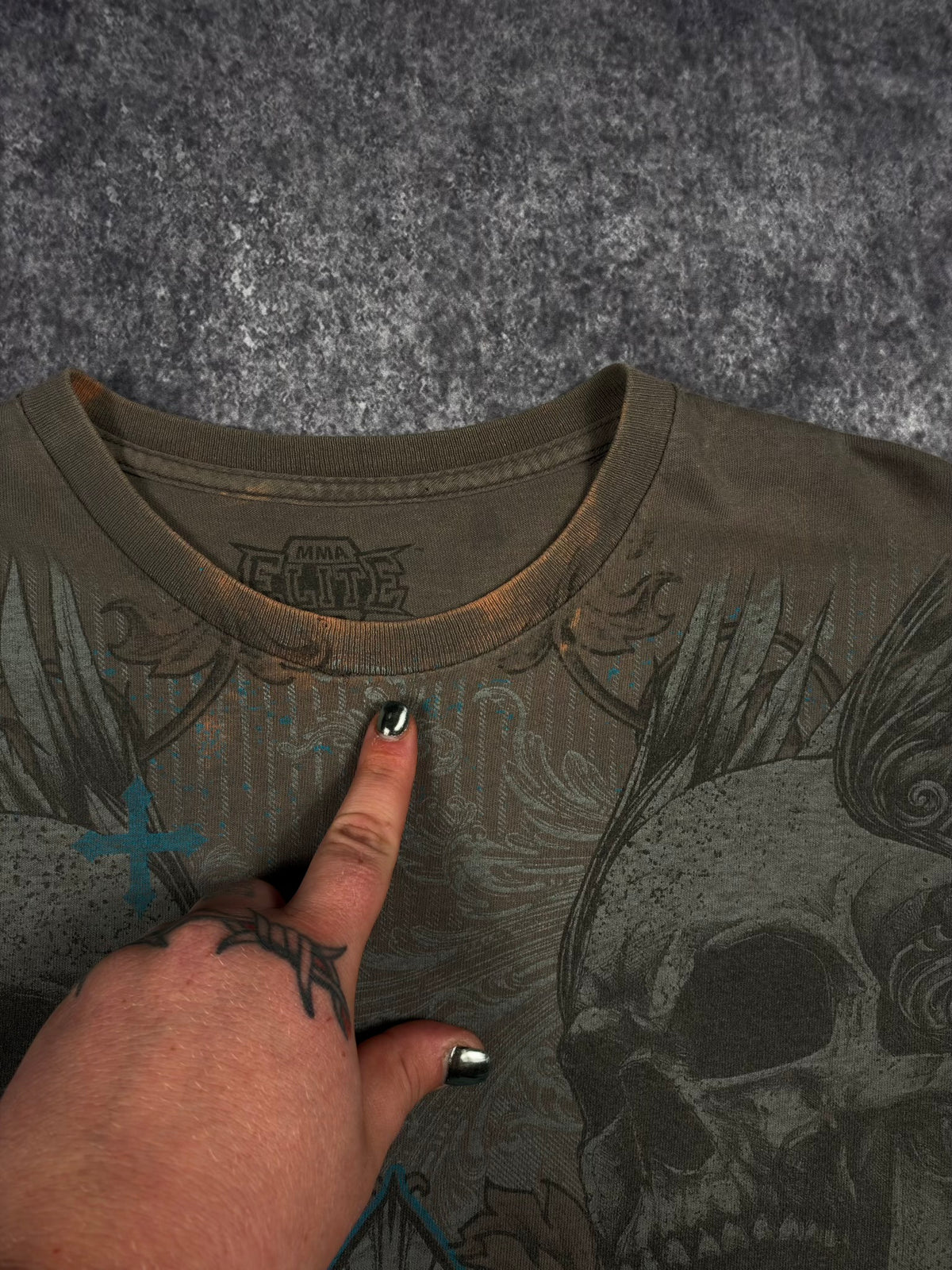 (RARE) 2000s MMA ELITE SHIRT (L)