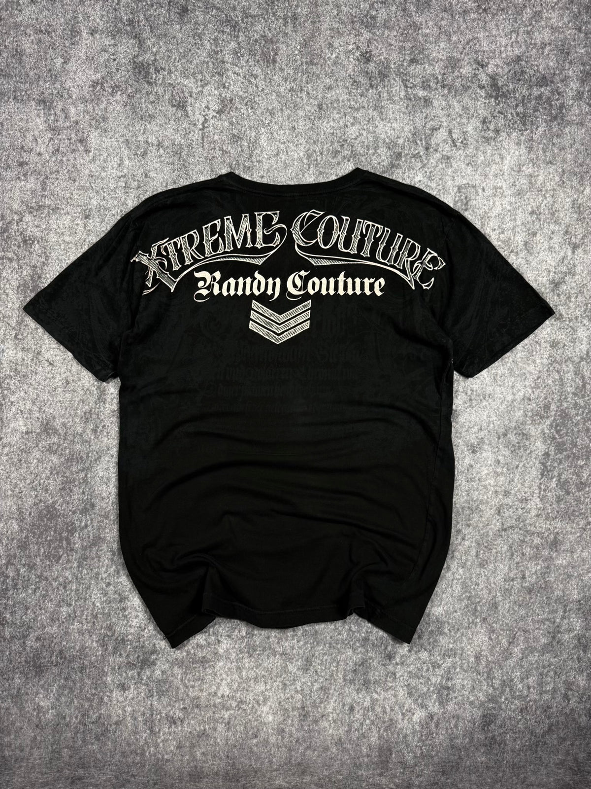 (RARE) 2000S XTREME COUTURE SHIRT (M)