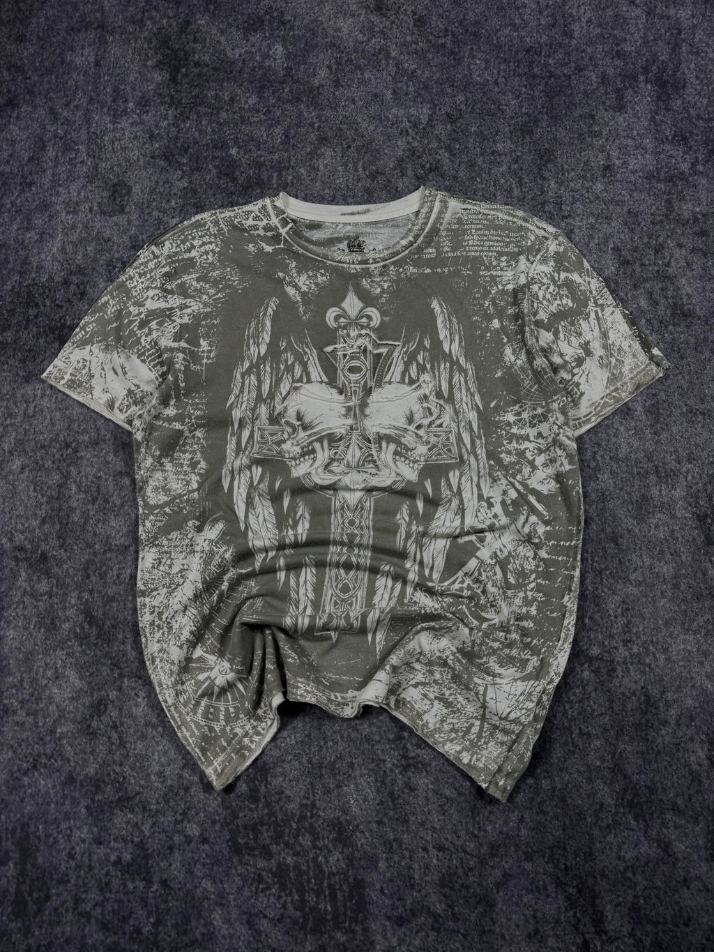 (rare) 2000s helix shirt (M)