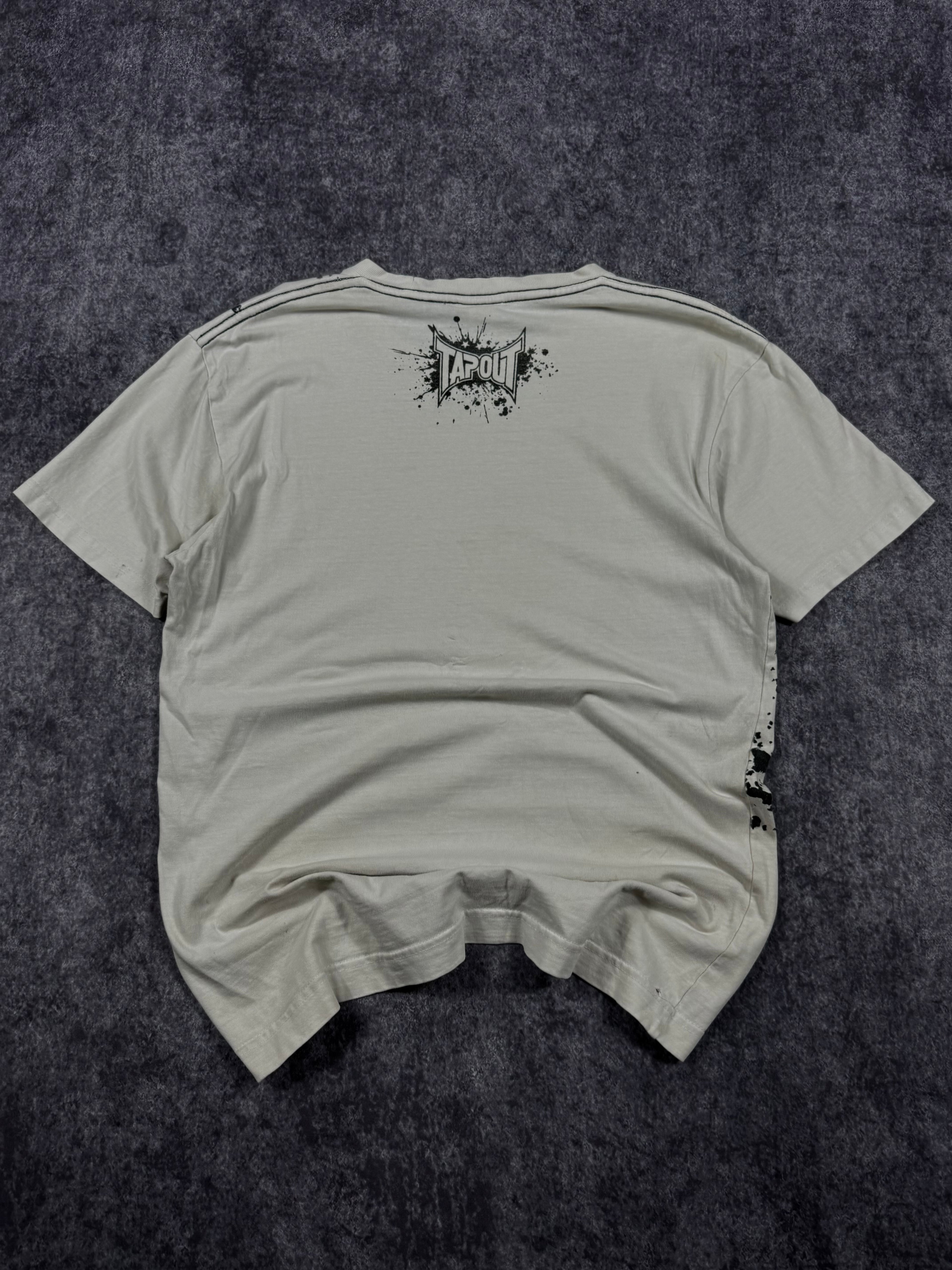 (rare) 2000s tapout shirt (S)