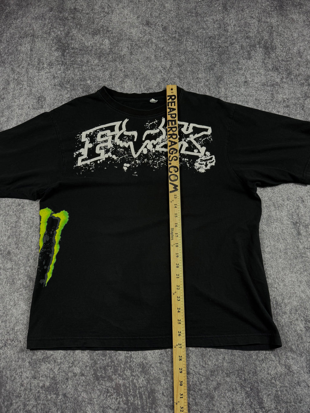 (rare) 2000s monster energy x fox racing shirt (L)