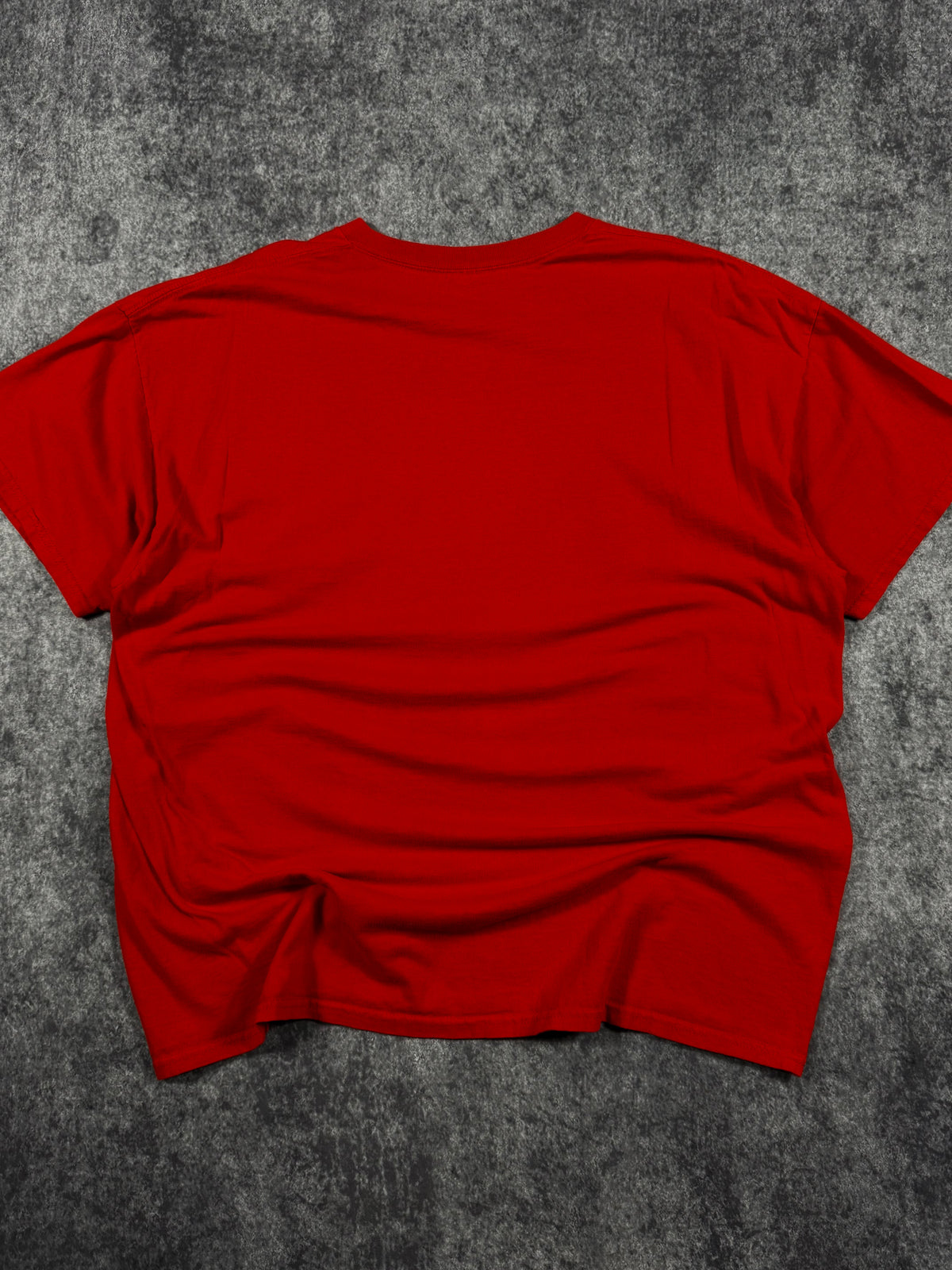 (rare) 2000s skull shirt (XL)