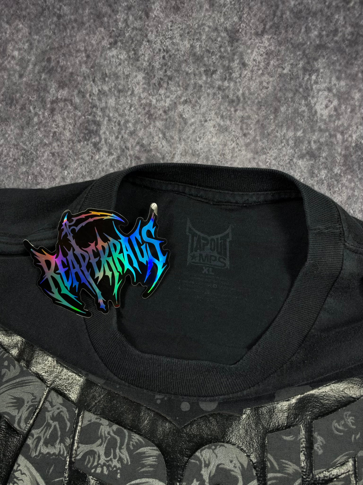 (RARE) 2000S TAPOUT SHIRT (XL)