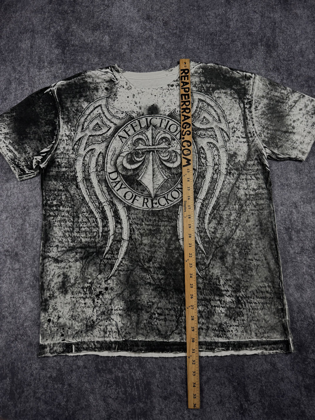 (rare) 2000s affliction x fedor shirt (XL)